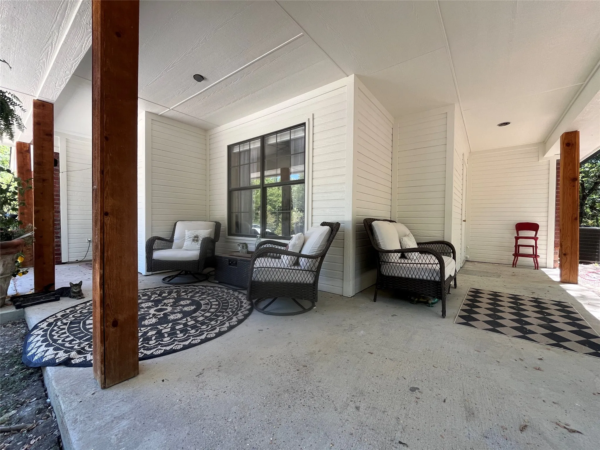 Single Family Residence For Sale in Ellis County , 1229 Epps Road, Palmer, Texas 75152, 3 Bedroom, 2 Bathroom, 2 Garage spaces, 1,470 Sqft, built in 2000, mls#21340223, Real Estate Agent in Palmer, Homes For Sale in Ellis county, Homes For Sale in Palmer, Realtor in Palmer Texas, Real Estate Brokerage Independent Realty Texas, Luminita Cordes Realtor
