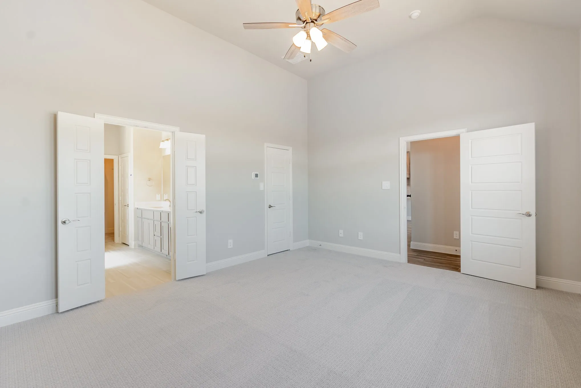 Single Family Residence For Sale in Ellis County , 610 Crystal Lake Lane, Red Oak, Texas 75154, 4 Bedroom, 3 Bathroom, 3 Garage spaces, 3,226 Sqft, built in 2025, mls#21340683, Real Estate Agent in Red Oak, Homes For Sale in Ellis county, Homes For Sale in Red Oak, Realtor in Red Oak Texas, Real Estate Brokerage Independent Realty Texas, Luminita Cordes Realtor