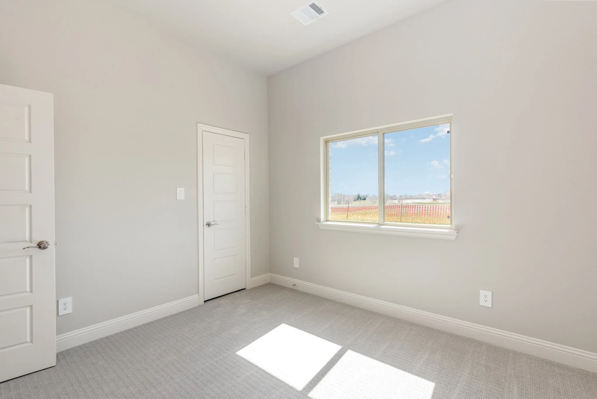 Single Family Residence For Sale in Ellis County , 610 Crystal Lake Lane, Red Oak, Texas 75154, 4 Bedroom, 3 Bathroom, 3 Garage spaces, 3,226 Sqft, built in 2025, mls#21340683, Real Estate Agent in Red Oak, Homes For Sale in Ellis county, Homes For Sale in Red Oak, Realtor in Red Oak Texas, Real Estate Brokerage Independent Realty Texas, Luminita Cordes Realtor