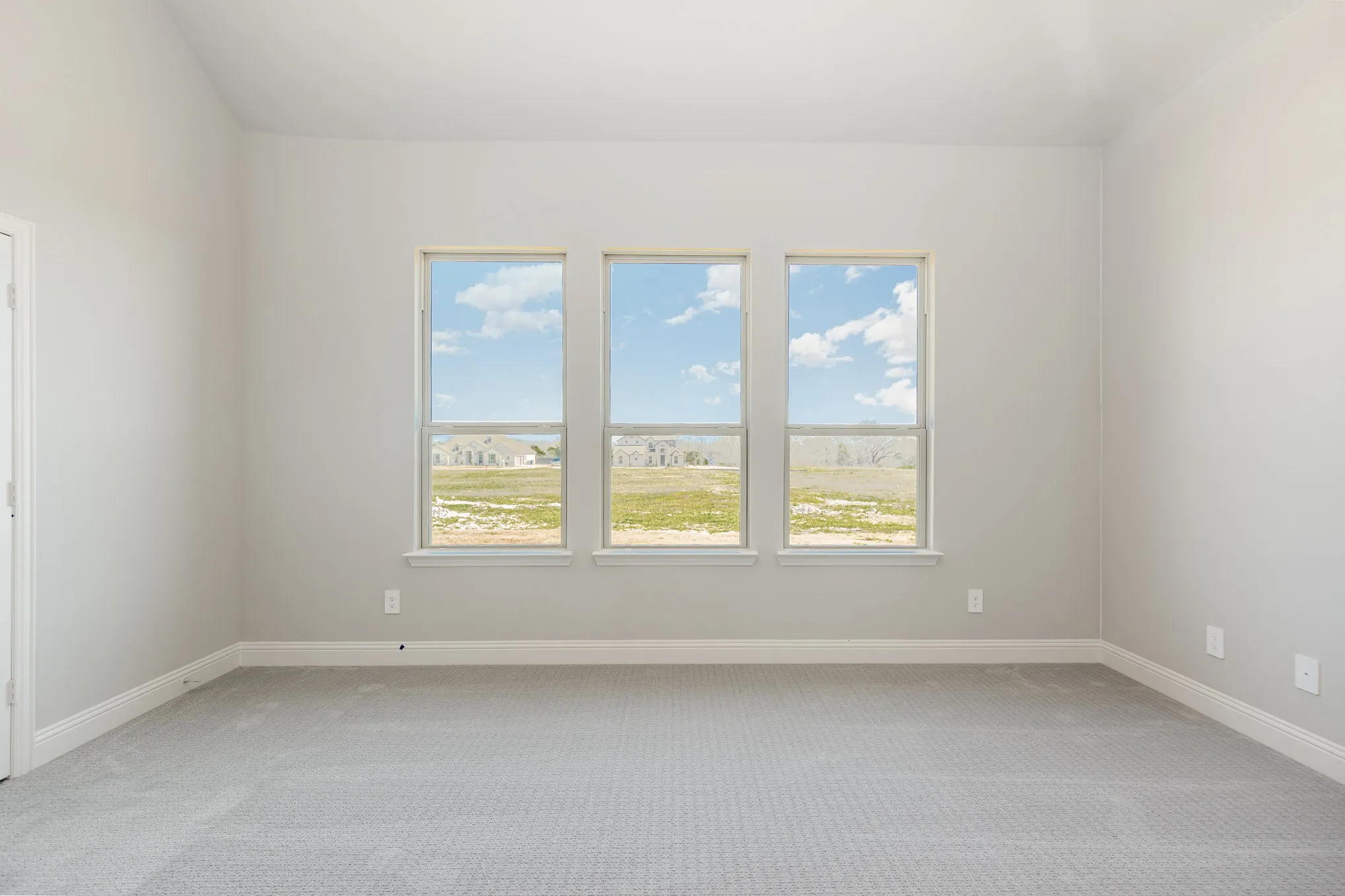 Single Family Residence For Sale in Ellis County , 610 Crystal Lake Lane, Red Oak, Texas 75154, 4 Bedroom, 3 Bathroom, 3 Garage spaces, 3,226 Sqft, built in 2025, mls#21340683, Real Estate Agent in Red Oak, Homes For Sale in Ellis county, Homes For Sale in Red Oak, Realtor in Red Oak Texas, Real Estate Brokerage Independent Realty Texas, Luminita Cordes Realtor