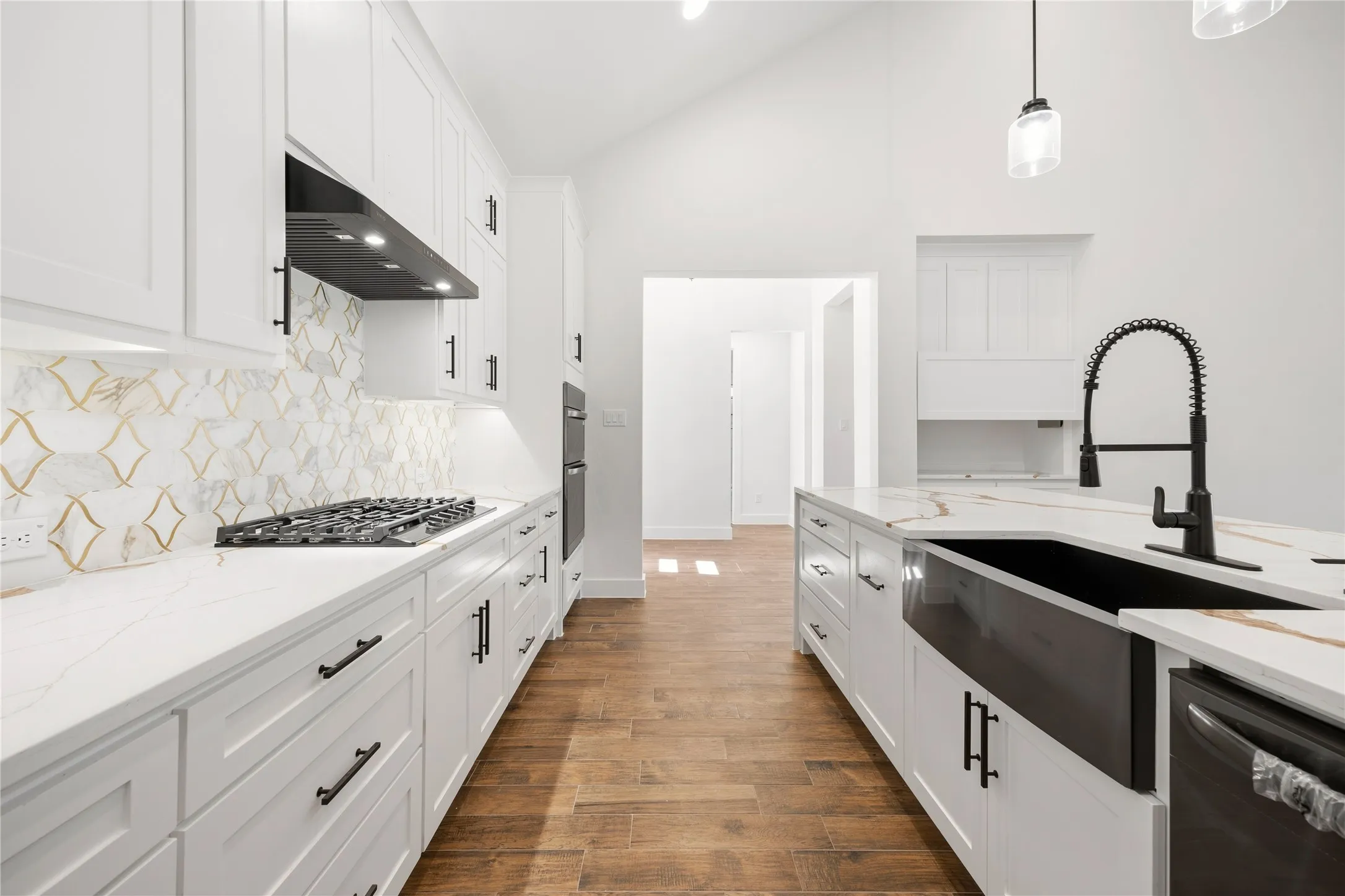 Single Family Residence For Sale in Tarrant County , 7203 Harris Place, Arlington, Texas 76001, 4 Bedroom, 4 Bathroom, 3 Garage spaces, 2,591 Sqft, built in 2026, mls#21340686, Real Estate Agent in Arlington, Homes For Sale in Tarrant county, Homes For Sale in Arlington, Realtor in Arlington Texas, Real Estate Brokerage Independent Realty Texas, Luminita Cordes Realtor