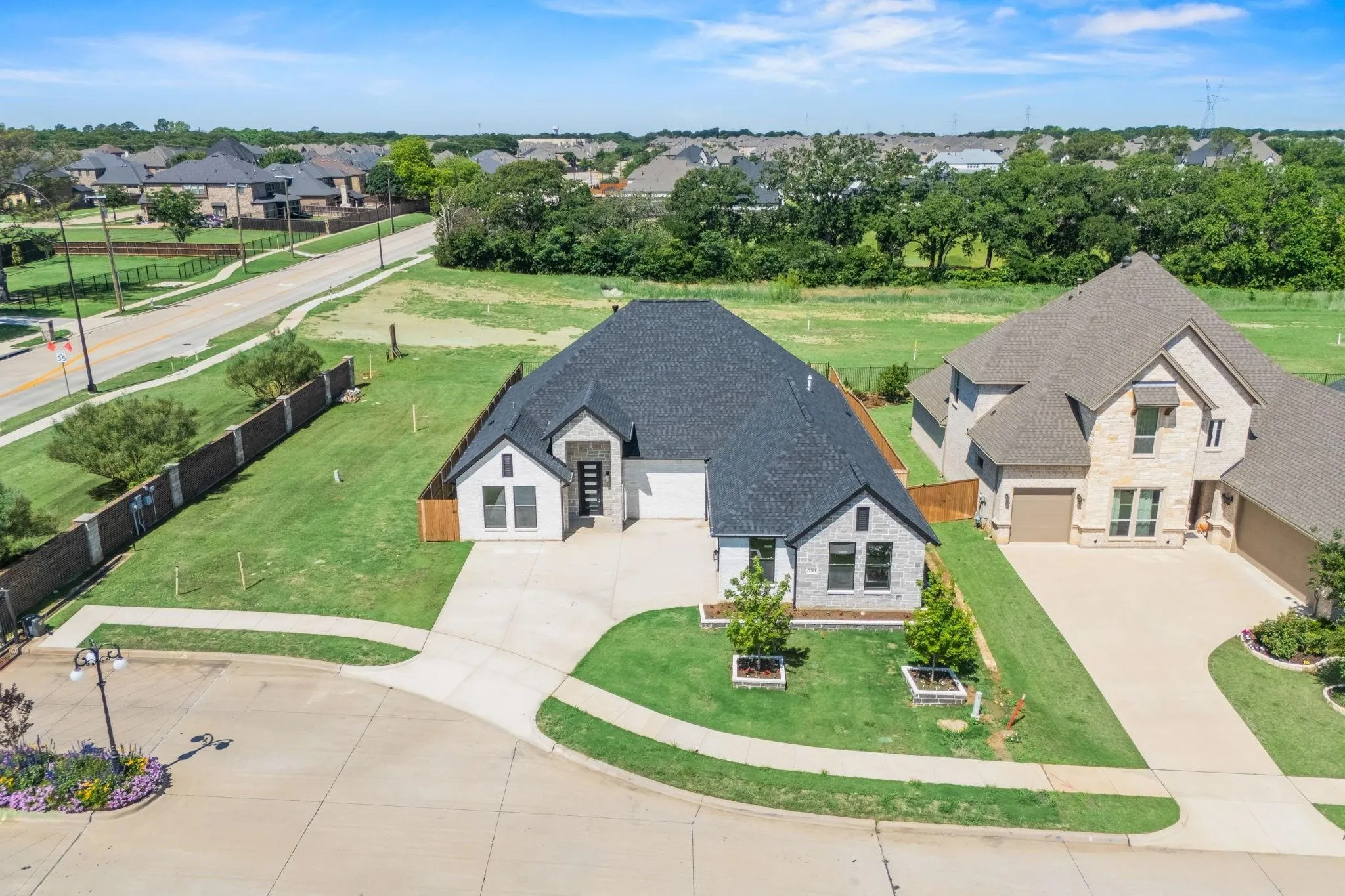 Single Family Residence For Sale in Tarrant County , 7203 Harris Place, Arlington, Texas 76001, 4 Bedroom, 4 Bathroom, 3 Garage spaces, 2,591 Sqft, built in 2026, mls#21340686, Real Estate Agent in Arlington, Homes For Sale in Tarrant county, Homes For Sale in Arlington, Realtor in Arlington Texas, Real Estate Brokerage Independent Realty Texas, Luminita Cordes Realtor