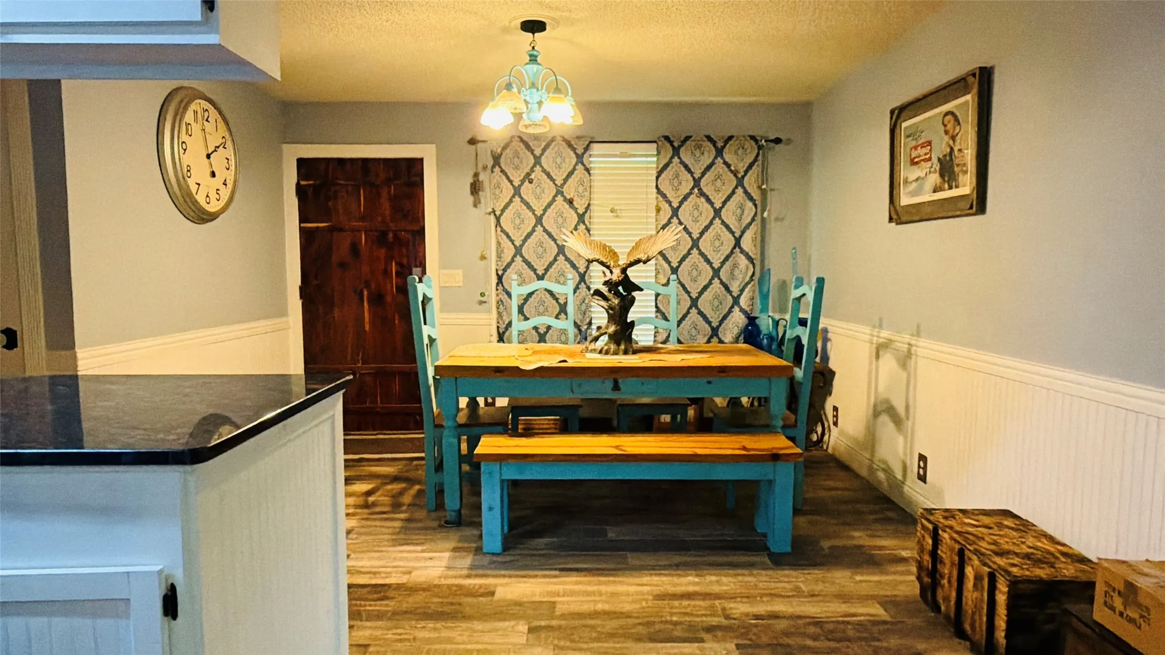 Single Family Residence For Sale in Kaufman County , 301 E Mimosa Street, Crandall, Texas 75114, 2 Bedroom, 2 Bathroom, 1 Garage spaces, 1,240 Sqft, built in 1988, mls#21340266, Real Estate Agent in Crandall, Homes For Sale in Kaufman county, Homes For Sale in Crandall, Realtor in Crandall Texas, Real Estate Brokerage Independent Realty Texas, Luminita Cordes Realtor
