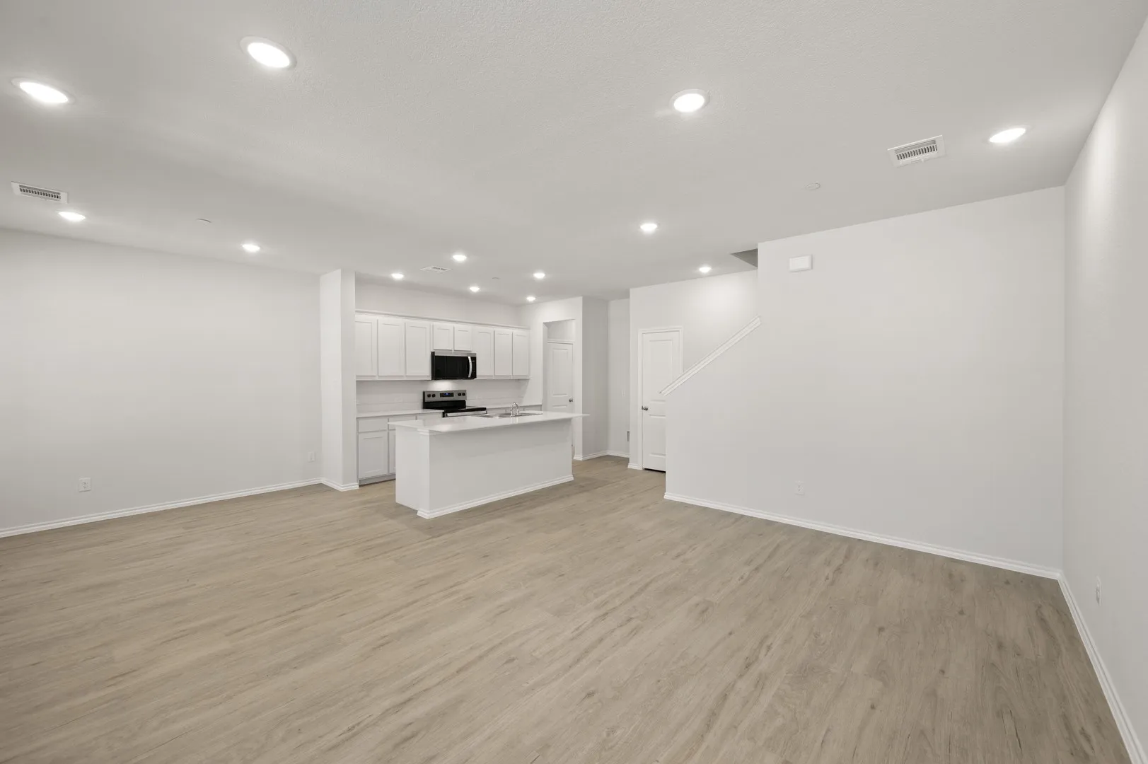 4506 Avion- Living Room-2