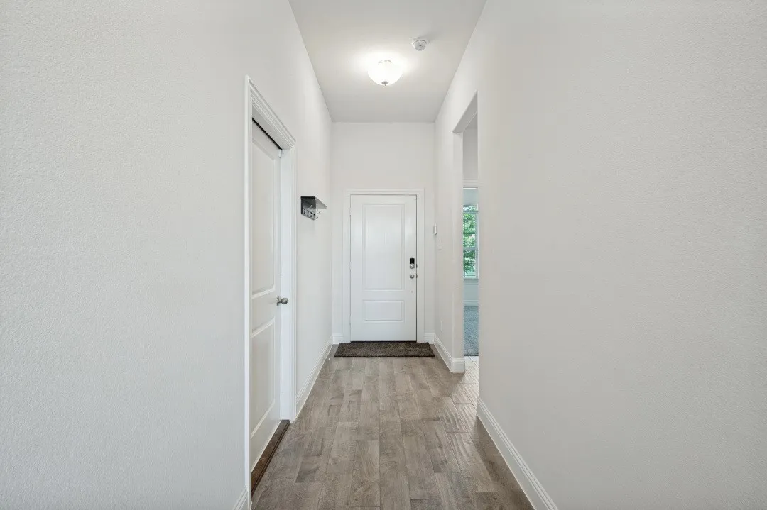 Single Family Residence For Sale in Denton County , 3020 Aransas Avenue, Aubrey, Texas 76227, 3 Bedroom, 2 Bathroom, 2 Garage spaces, 1,517 Sqft, built in 2020, mls#21327065, Real Estate Agent in Aubrey, Homes For Sale in Denton county, Homes For Sale in Aubrey, Realtor in Aubrey Texas, Real Estate Brokerage Independent Realty Texas, Luminita Cordes Realtor