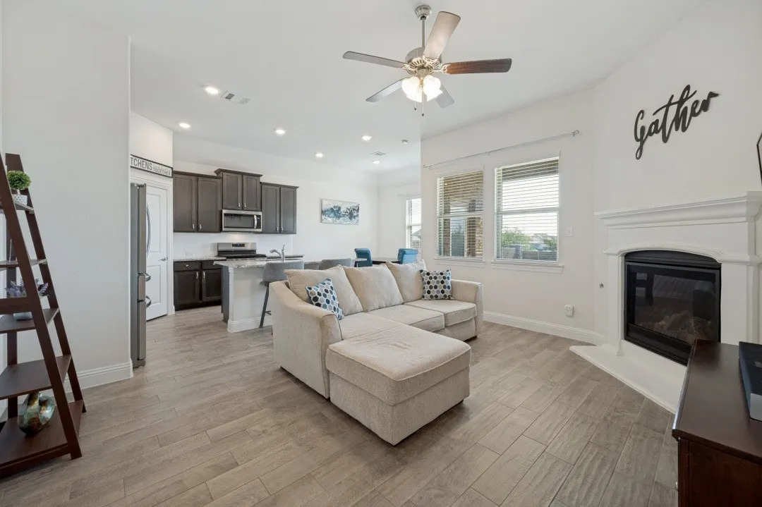 Single Family Residence For Sale in Denton County , 3020 Aransas Avenue, Aubrey, Texas 76227, 3 Bedroom, 2 Bathroom, 2 Garage spaces, 1,517 Sqft, built in 2020, mls#21327065, Real Estate Agent in Aubrey, Homes For Sale in Denton county, Homes For Sale in Aubrey, Realtor in Aubrey Texas, Real Estate Brokerage Independent Realty Texas, Luminita Cordes Realtor