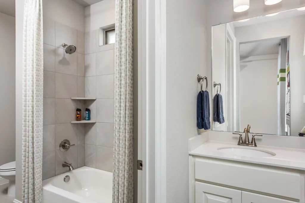 Single Family Residence For Sale in Tarrant County , 2141 Glenbrook Street, Haslet, Texas 76052, 4 Bedroom, 4 Bathroom, 3 Garage spaces, 3,714 Sqft, built in 2019, mls#21340717, Real Estate Agent in Haslet, Homes For Sale in Tarrant county, Homes For Sale in Haslet, Realtor in Haslet Texas, Real Estate Brokerage Independent Realty Texas, Luminita Cordes Realtor