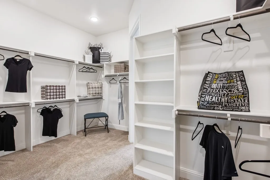 Single Family Residence For Sale in Tarrant County , 2141 Glenbrook Street, Haslet, Texas 76052, 4 Bedroom, 4 Bathroom, 3 Garage spaces, 3,714 Sqft, built in 2019, mls#21340717, Real Estate Agent in Haslet, Homes For Sale in Tarrant county, Homes For Sale in Haslet, Realtor in Haslet Texas, Real Estate Brokerage Independent Realty Texas, Luminita Cordes Realtor