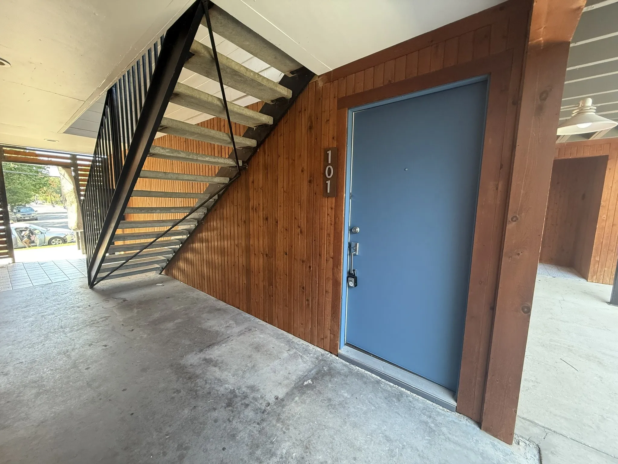 Apartment For Rent in Dallas County , 4526 Munger Avenue 105, Dallas, Texas 75204, 1 Bedroom, 1 Bathroom, Garage spaces, 512 Sqft, built in 1958, mls#21340706, Real Estate Agent in Dallas, Homes For Rent in Dallas county, Homes For Rent in Dallas, Realtor in Dallas Texas, Real Estate Brokerage Independent Realty Texas, Luminita Cordes Realtor
