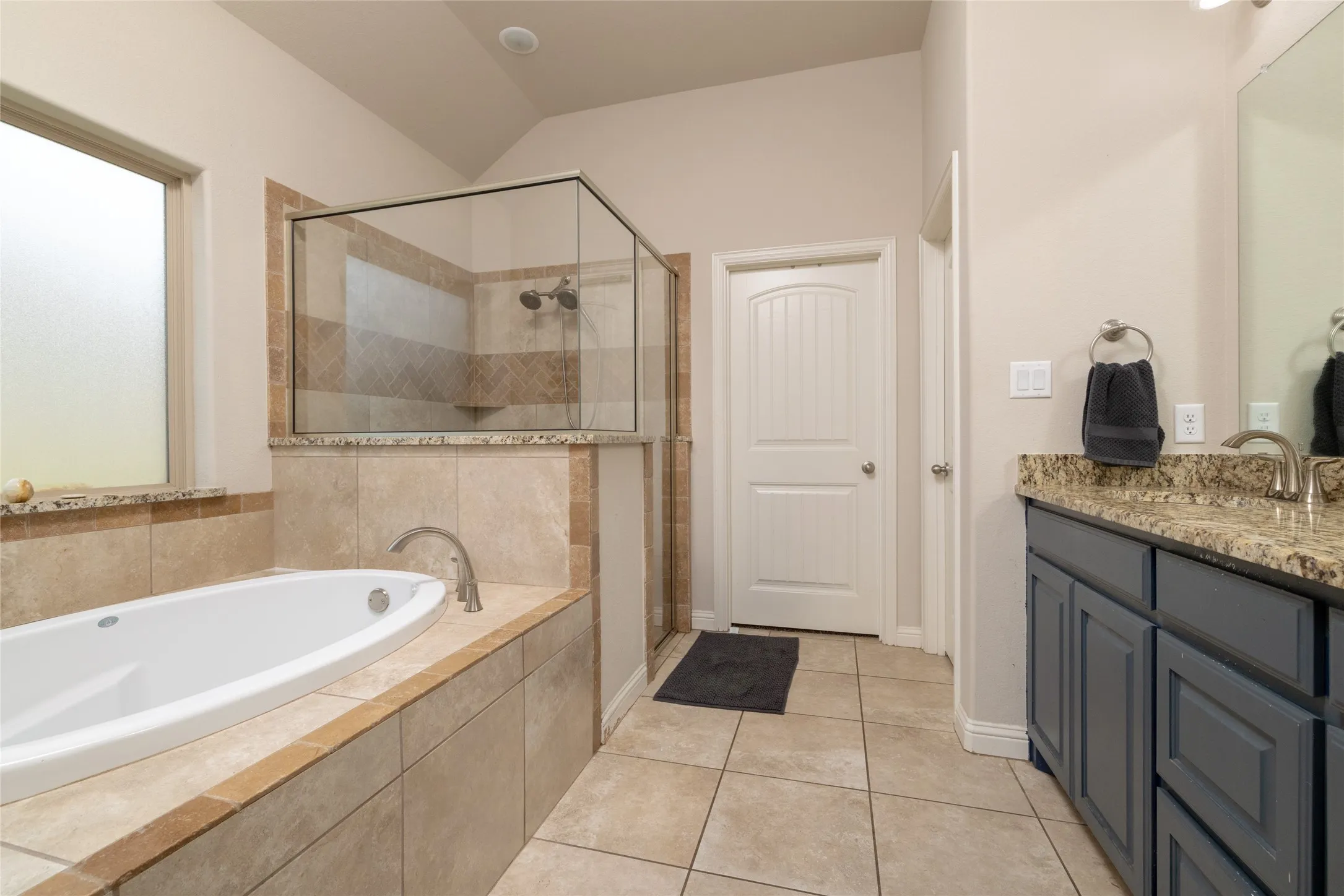 Single Family Residence For Sale in Johnson County , 205 Harp Avenue, Godley, Texas 76044, 3 Bedroom, 2 Bathroom, 2 Garage spaces, 2,010 Sqft, built in 2019, mls#21338596, Real Estate Agent in Godley, Homes For Sale in Johnson county, Homes For Sale in Godley, Realtor in Godley Texas, Real Estate Brokerage Independent Realty Texas, Luminita Cordes Realtor