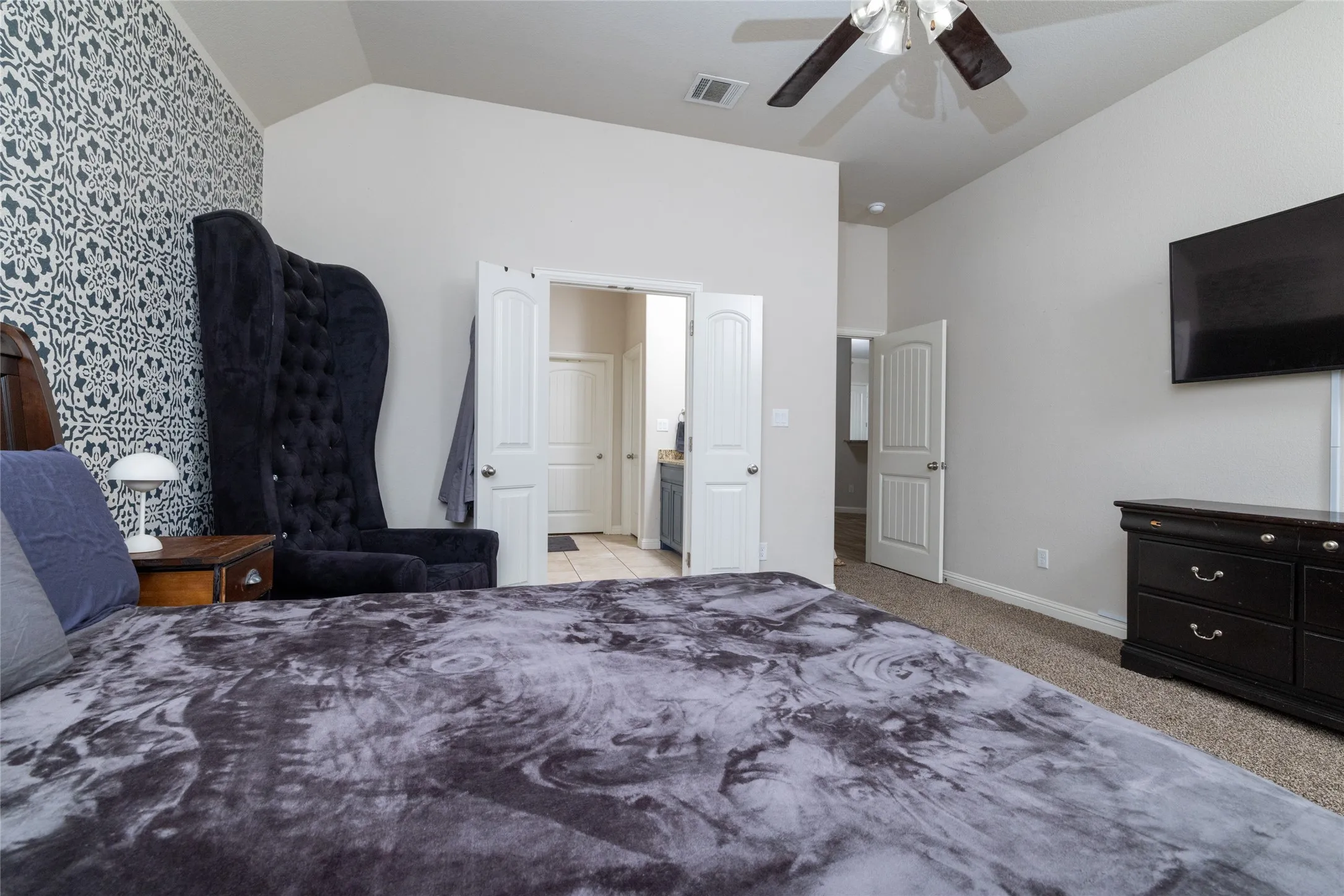 Single Family Residence For Sale in Johnson County , 205 Harp Avenue, Godley, Texas 76044, 3 Bedroom, 2 Bathroom, 2 Garage spaces, 2,010 Sqft, built in 2019, mls#21338596, Real Estate Agent in Godley, Homes For Sale in Johnson county, Homes For Sale in Godley, Realtor in Godley Texas, Real Estate Brokerage Independent Realty Texas, Luminita Cordes Realtor