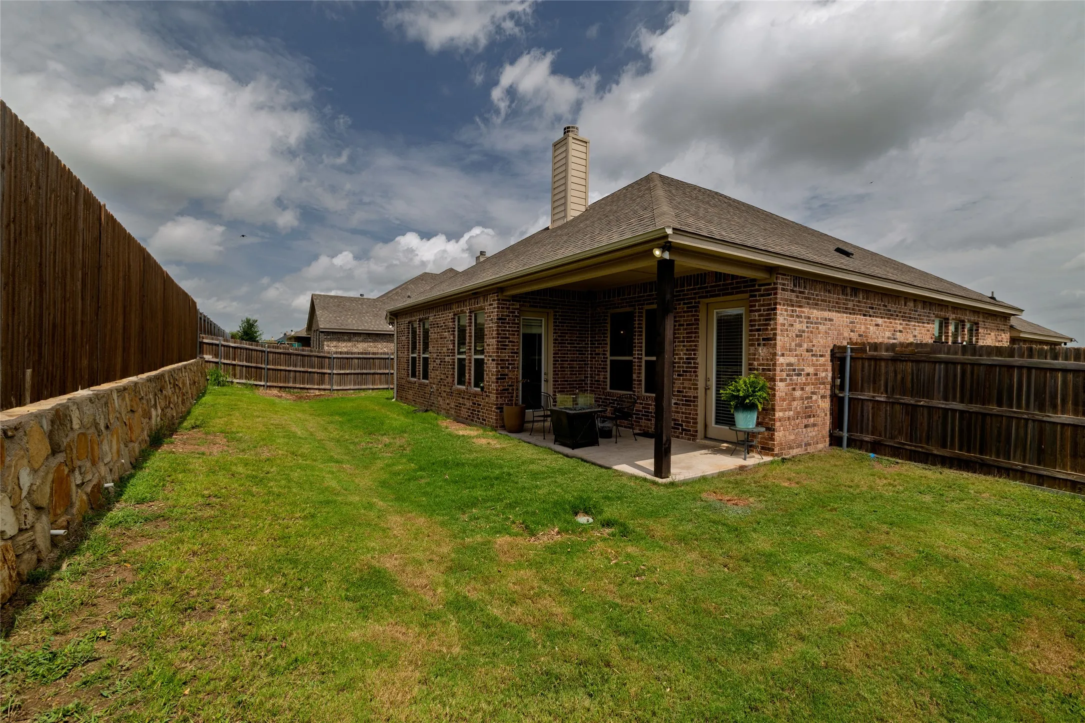 Single Family Residence For Sale in Johnson County , 205 Harp Avenue, Godley, Texas 76044, 3 Bedroom, 2 Bathroom, 2 Garage spaces, 2,010 Sqft, built in 2019, mls#21338596, Real Estate Agent in Godley, Homes For Sale in Johnson county, Homes For Sale in Godley, Realtor in Godley Texas, Real Estate Brokerage Independent Realty Texas, Luminita Cordes Realtor