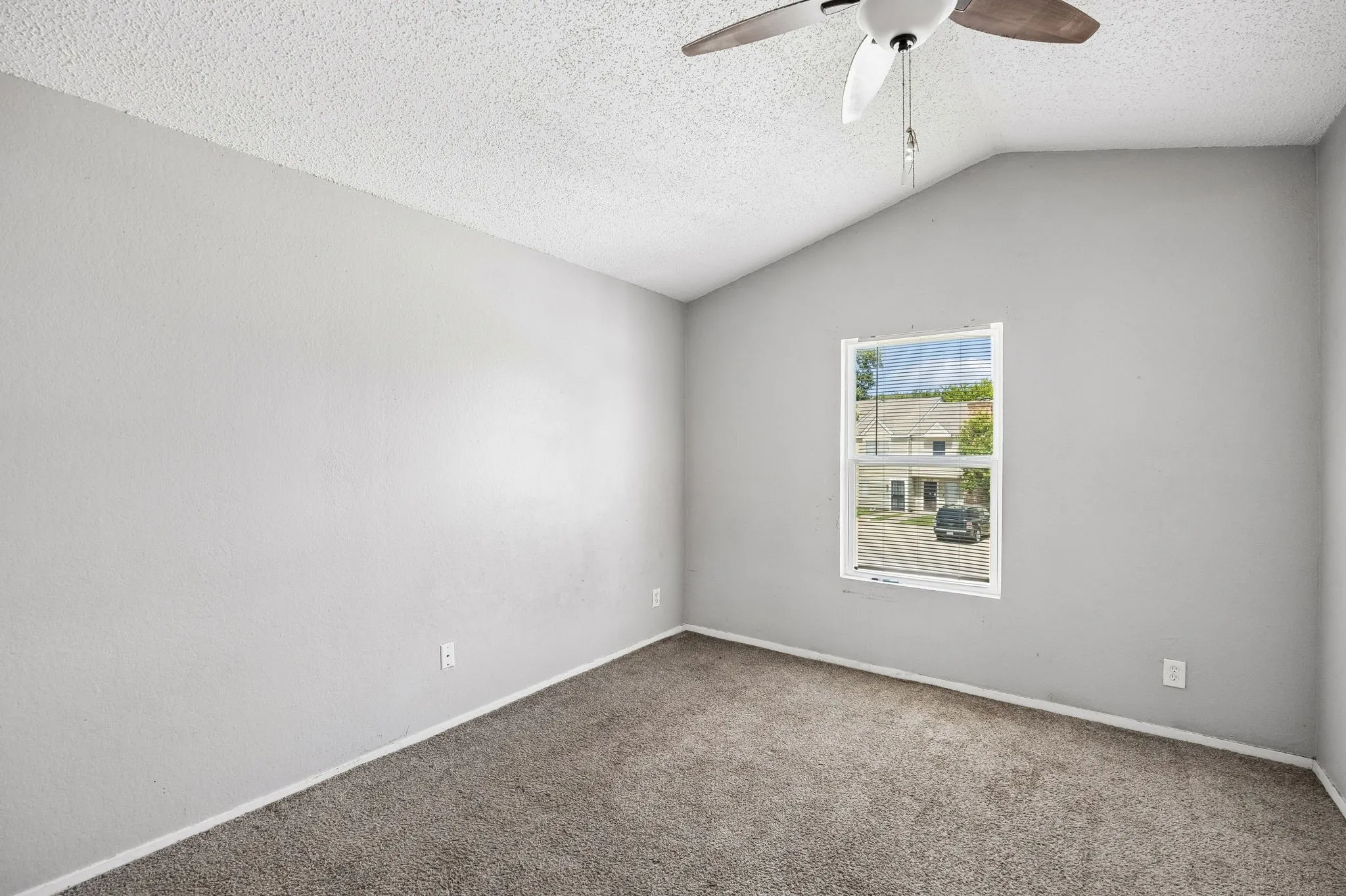 Townhouse For Sale in Dallas County , 2244 Aspen Drive, Dallas, Texas 75227, 2 Bedrooms, 2 Bathrooms, Garage spaces, 915 Sqft, built in 1983, Price $105,000, mls#21335215, Real Estate Agent in Dallas, Homes For Sale in Dallas county, Homes For Sale in Dallas, Realtor in Dallas Texas, Real Estate Brokerage Independent Realty Texas, Luminita Cordes Realtor