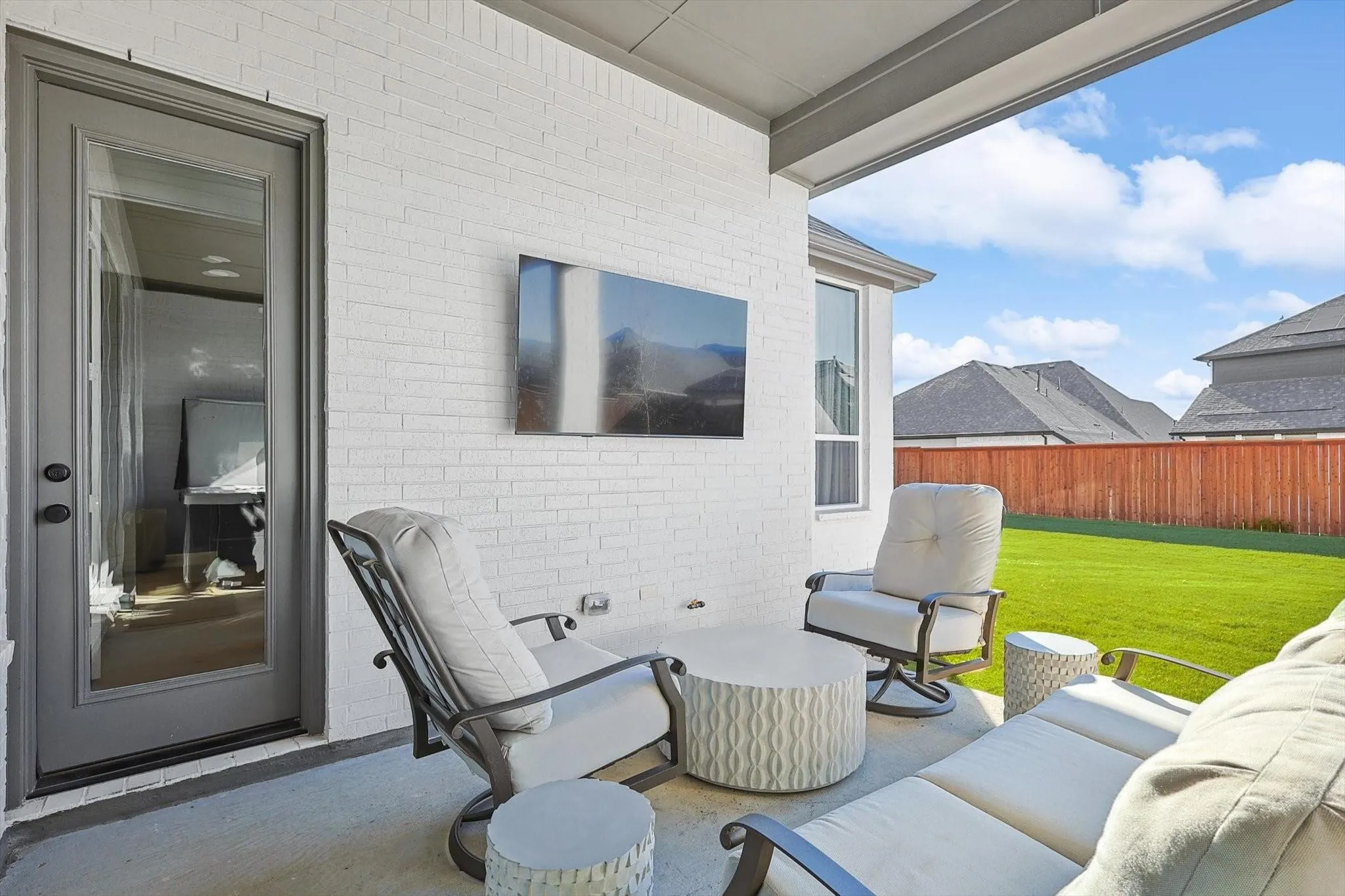 Single Family Residence For Sale in Collin County , 2017 Compton Court, Celina, Texas 75009, 4 Bedroom, 4 Bathroom, 3 Garage spaces, 3,222 Sqft, built in 2023, mls#21339790, Real Estate Agent in Celina, Homes For Sale in Collin county, Homes For Sale in Celina, Realtor in Celina Texas, Real Estate Brokerage Independent Realty Texas, Luminita Cordes Realtor