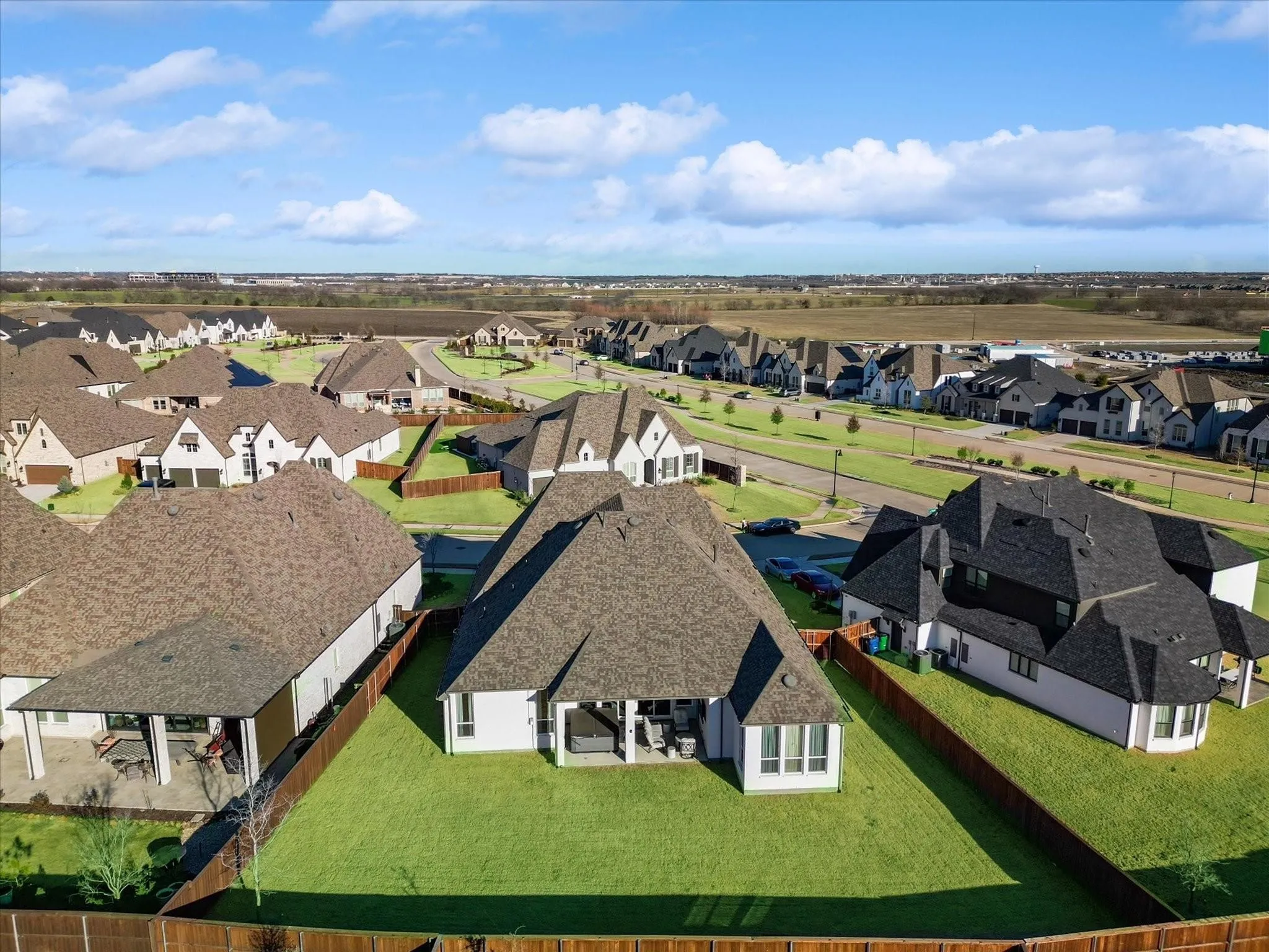 Single Family Residence For Sale in Collin County , 2017 Compton Court, Celina, Texas 75009, 4 Bedroom, 4 Bathroom, 3 Garage spaces, 3,222 Sqft, built in 2023, mls#21339790, Real Estate Agent in Celina, Homes For Sale in Collin county, Homes For Sale in Celina, Realtor in Celina Texas, Real Estate Brokerage Independent Realty Texas, Luminita Cordes Realtor