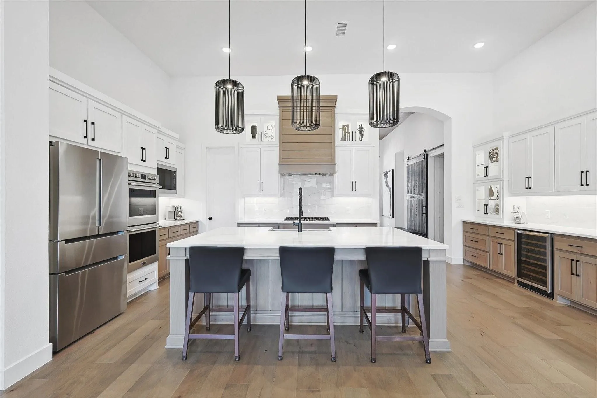 Single Family Residence For Sale in Collin County , 2017 Compton Court, Celina, Texas 75009, 4 Bedroom, 4 Bathroom, 3 Garage spaces, 3,222 Sqft, built in 2023, mls#21339790, Real Estate Agent in Celina, Homes For Sale in Collin county, Homes For Sale in Celina, Realtor in Celina Texas, Real Estate Brokerage Independent Realty Texas, Luminita Cordes Realtor
