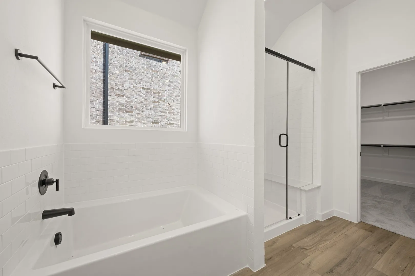653 Tyronza- Primary Suite-5