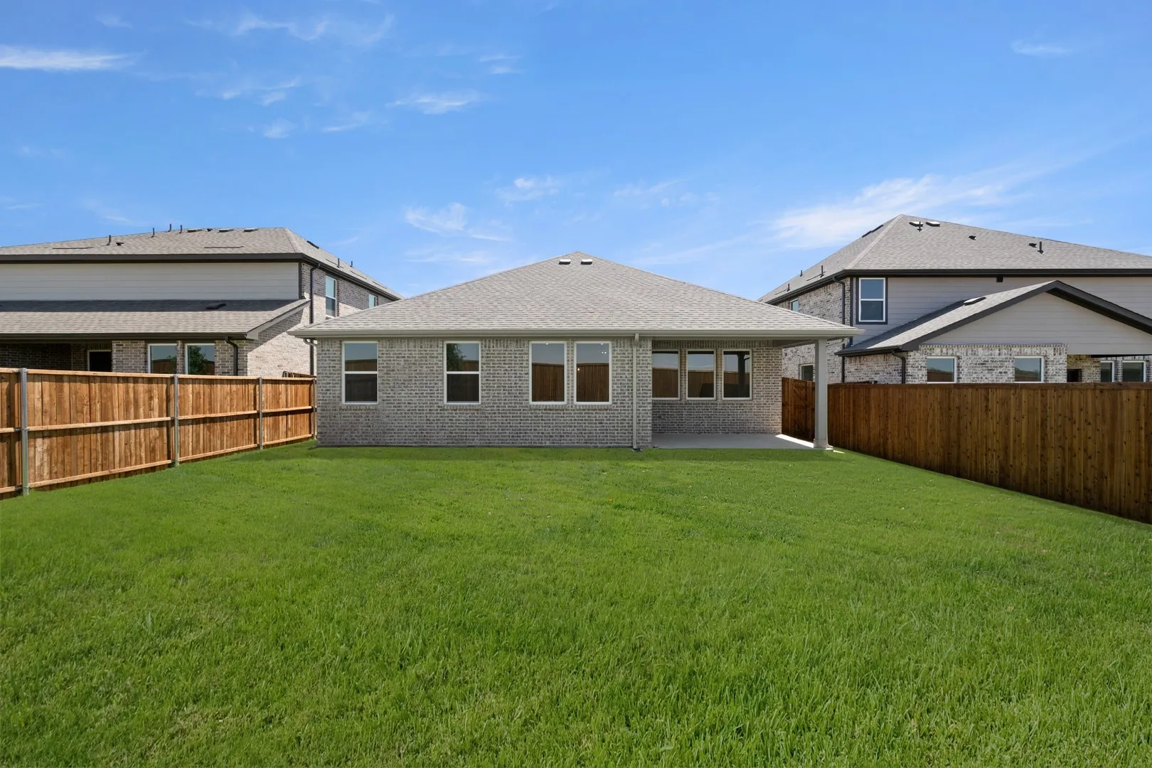 653 Tyronza- Back-2