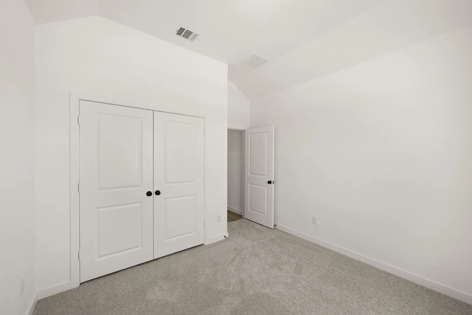 653 Tyronza- Bedroom-2
