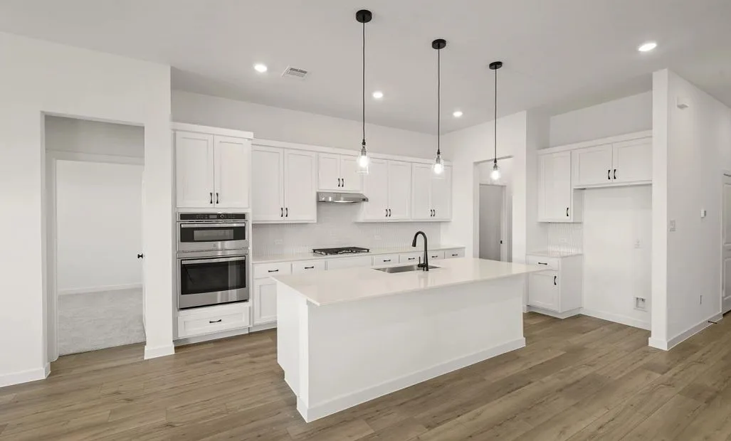 Single Family Residence For Sale in Denton County , 653 Tyronza Drive, Justin, Texas 76247, 3 Bedroom, 2 Bathroom, 2 Garage spaces, 1,741 Sqft, built in 2026, mls#21340745, Real Estate Agent in Justin, Homes For Sale in Denton county, Homes For Sale in Justin, Realtor in Justin Texas, Real Estate Brokerage Independent Realty Texas, Luminita Cordes Realtor