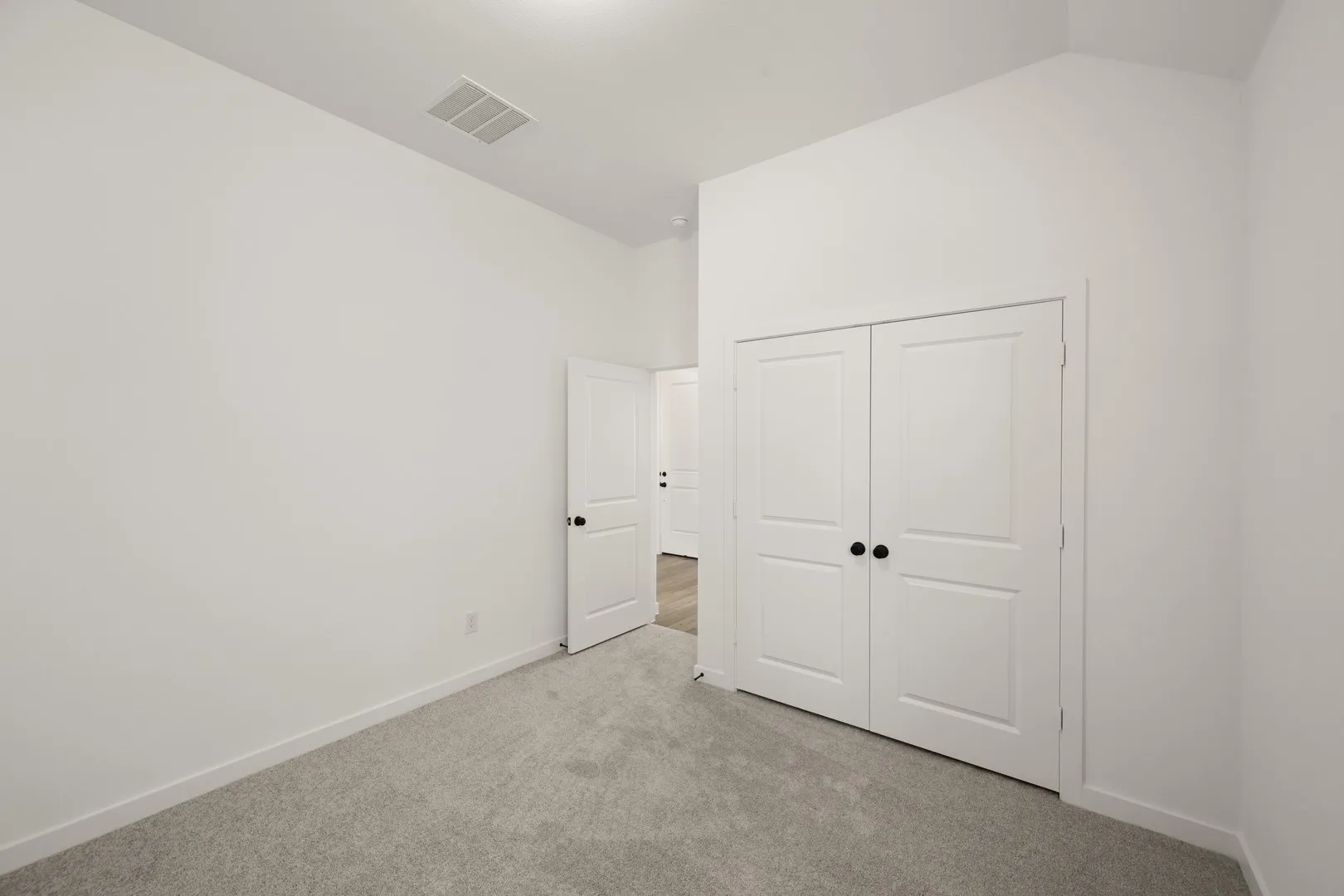 653 Tyronza- Bedroom-4