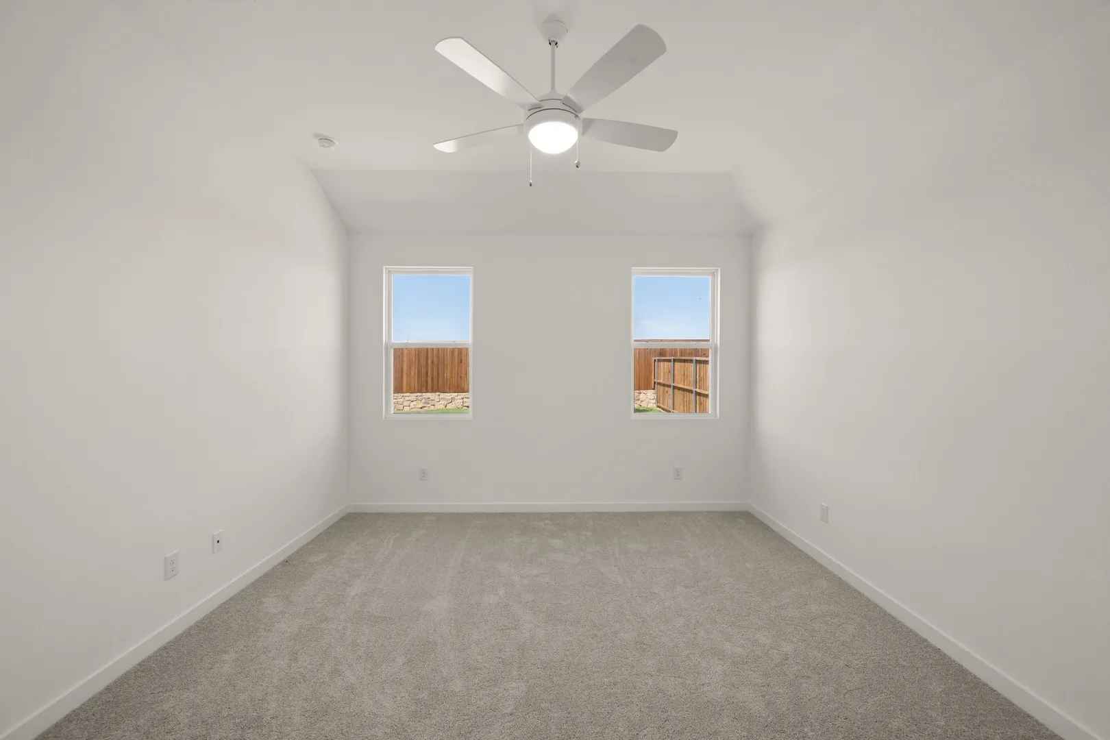 653 Tyronza- Primary Suite-1