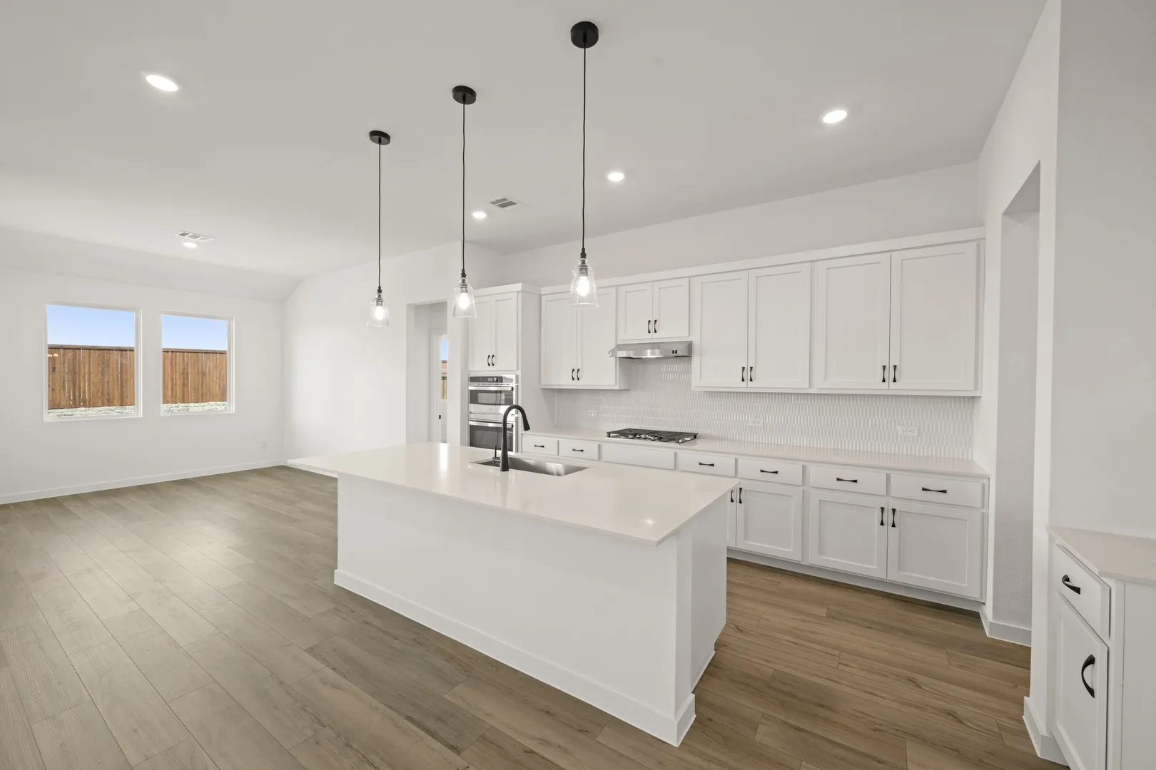 653 Tyronza- Kitchen-1