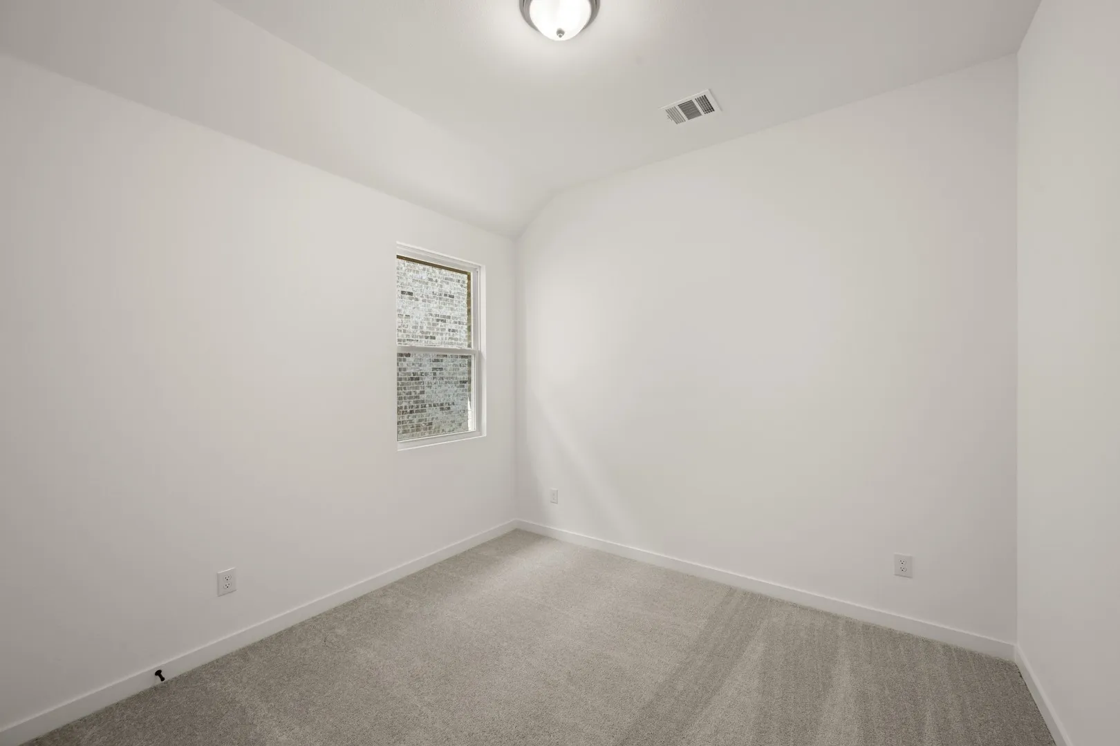 653 Tyronza- Bedroom-3