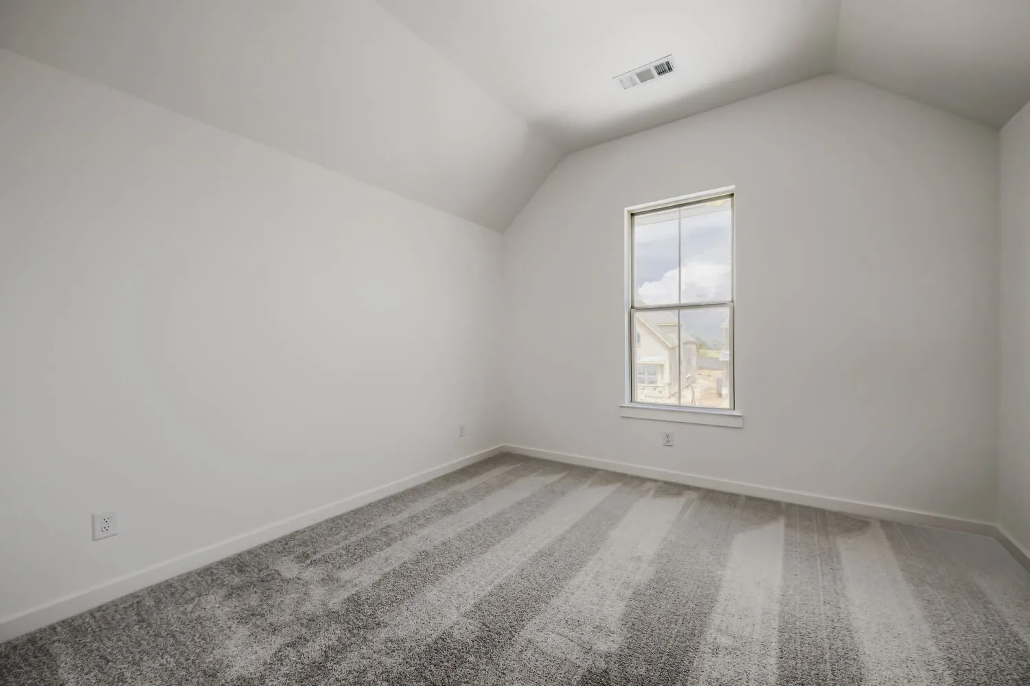 Single Family Residence For Sale in Denton County , 9904 Oak Glade Drive, Denton, Texas 76207, 5 Bedroom, 5 Bathroom, 2 Garage spaces, 3,076 Sqft, built in 2026, mls#21340751, Real Estate Agent in Denton, Homes For Sale in Denton county, Homes For Sale in Denton, Realtor in Denton Texas, Real Estate Brokerage Independent Realty Texas, Luminita Cordes Realtor