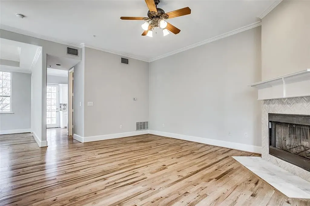 Townhouse For Rent in Dallas County , 5720 La Vista Drive, Dallas, Texas 75206, 3 Bedroom, 4 Bathroom, 2 Garage spaces, 1,849 Sqft, built in 1999, mls#21340753, Real Estate Agent in Dallas, Homes For Rent in Dallas county, Homes For Rent in Dallas, Realtor in Dallas Texas, Real Estate Brokerage Independent Realty Texas, Luminita Cordes Realtor