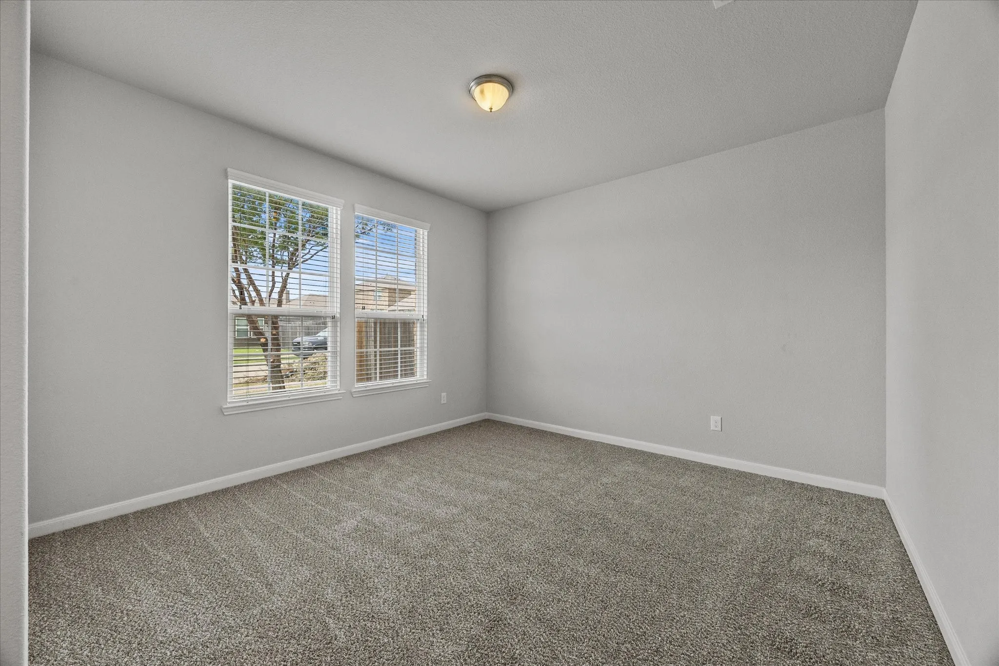 Single Family Residence For Sale in Kaufman County , 5220 Prairie Rose Drive, Forney, Texas 75126, 4 Bedroom, 4 Bathroom, 2 Garage spaces, 3,026 Sqft, built in 2017, mls#21332871, Real Estate Agent in Forney, Homes For Sale in Kaufman county, Homes For Sale in Forney, Realtor in Forney Texas, Real Estate Brokerage Independent Realty Texas, Luminita Cordes Realtor