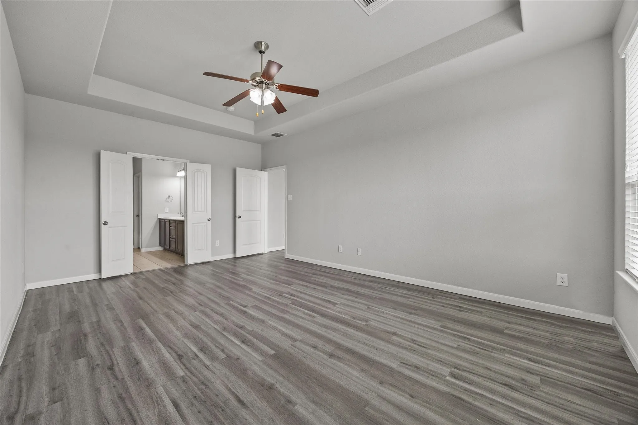 Single Family Residence For Sale in Kaufman County , 5220 Prairie Rose Drive, Forney, Texas 75126, 4 Bedroom, 4 Bathroom, 2 Garage spaces, 3,026 Sqft, built in 2017, mls#21332871, Real Estate Agent in Forney, Homes For Sale in Kaufman county, Homes For Sale in Forney, Realtor in Forney Texas, Real Estate Brokerage Independent Realty Texas, Luminita Cordes Realtor
