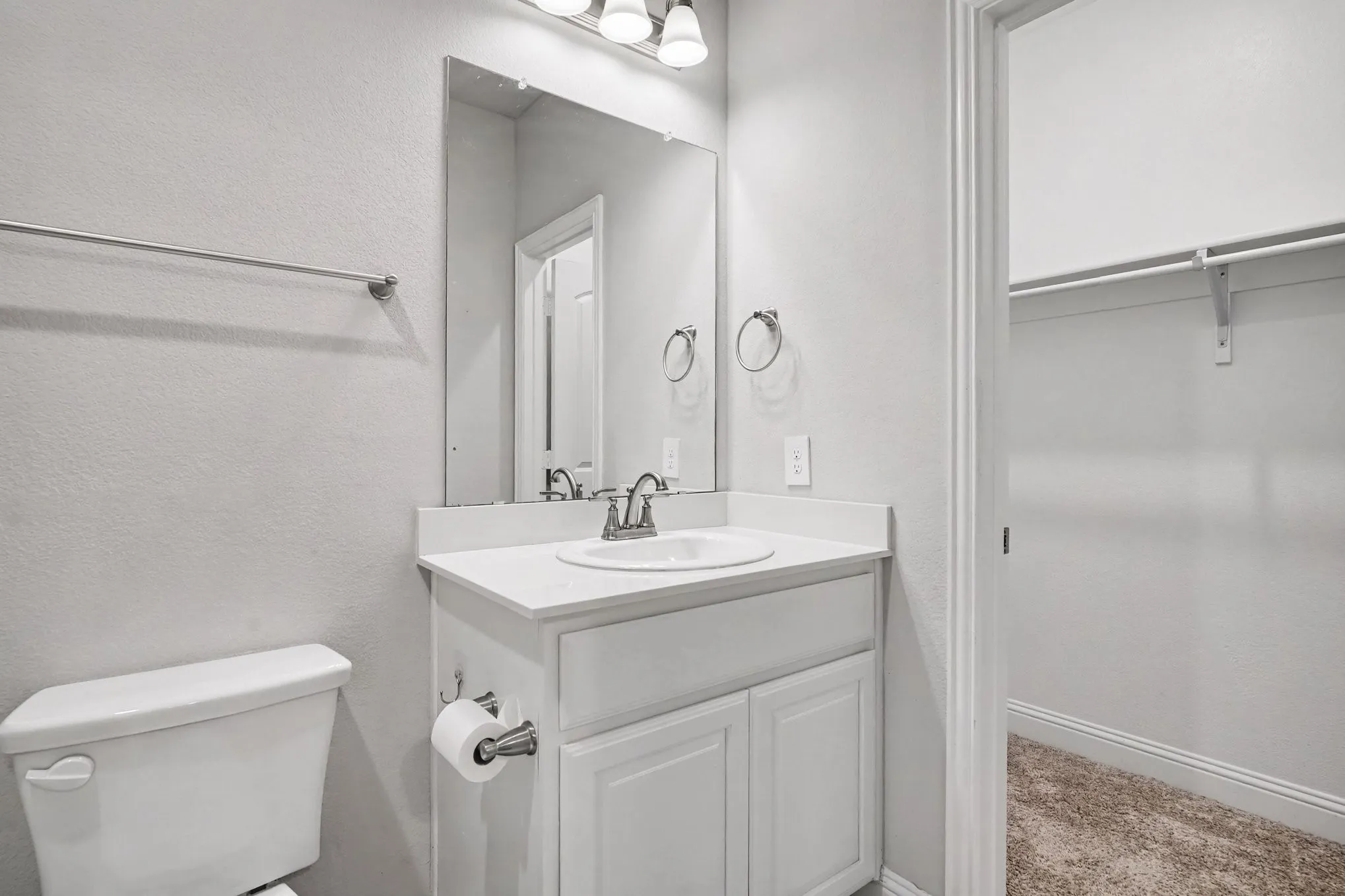 Single Family Residence For Rent in Hunt County , 1425 Waverley Drive, Greenville, Texas 75402, 3 Bedroom, 2 Bathroom, 2 Garage spaces, 1,290 Sqft, built in 2022, mls#21340770, Real Estate Agent in Greenville, Homes For Rent in Hunt county, Homes For Rent in Greenville, Realtor in Greenville Texas, Real Estate Brokerage Independent Realty Texas, Luminita Cordes Realtor