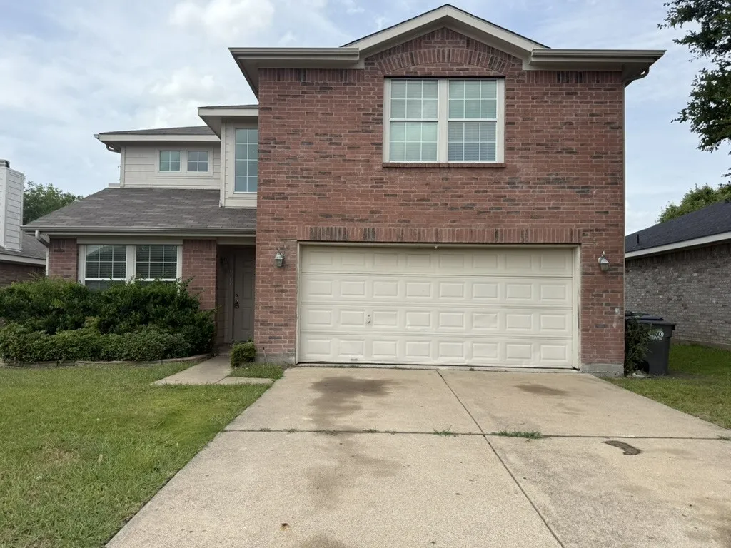 Single Family Residence For Sale