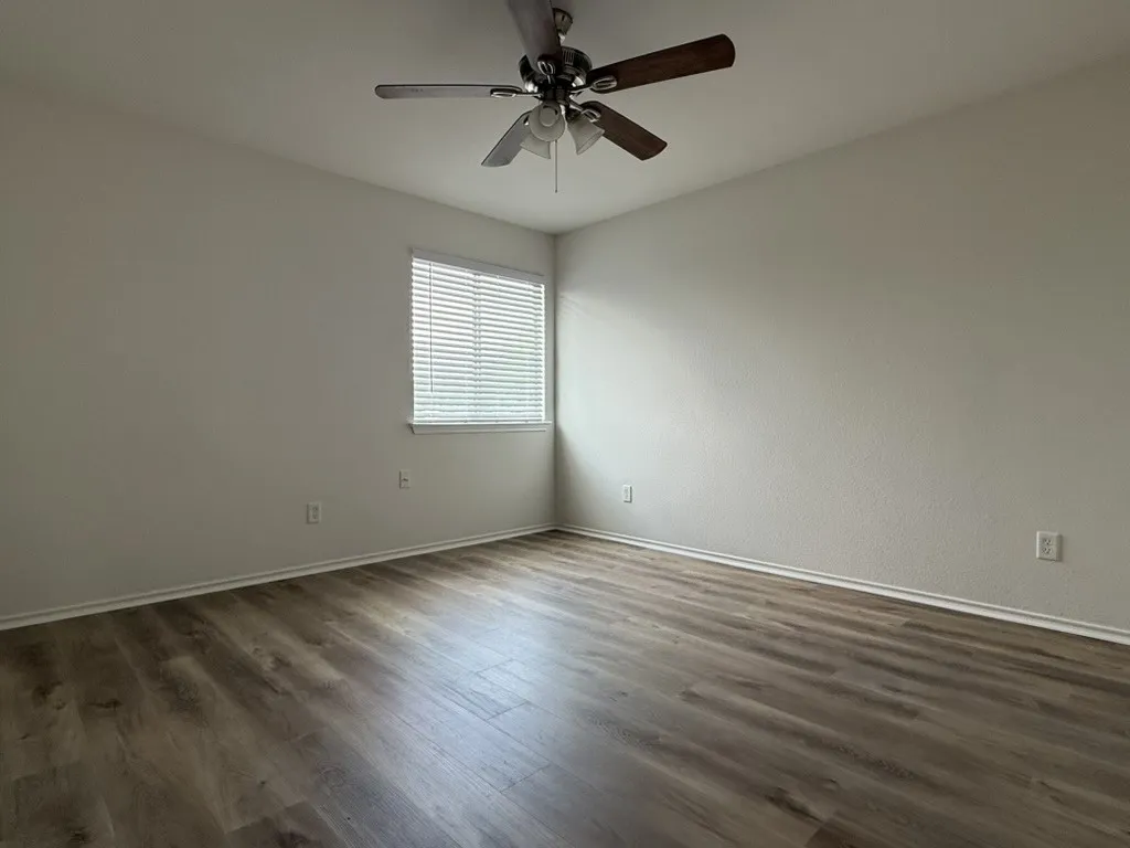 Single Family Residence For Sale in Kaufman County , 2013 Gardenia Drive, Forney, Texas 75126, 4 Bedroom, 3 Bathroom, 2 Garage spaces, 2,092 Sqft, built in 2004, mls#21340795, Real Estate Agent in Forney, Homes For Sale in Kaufman county, Homes For Sale in Forney, Realtor in Forney Texas, Real Estate Brokerage Independent Realty Texas, Luminita Cordes Realtor