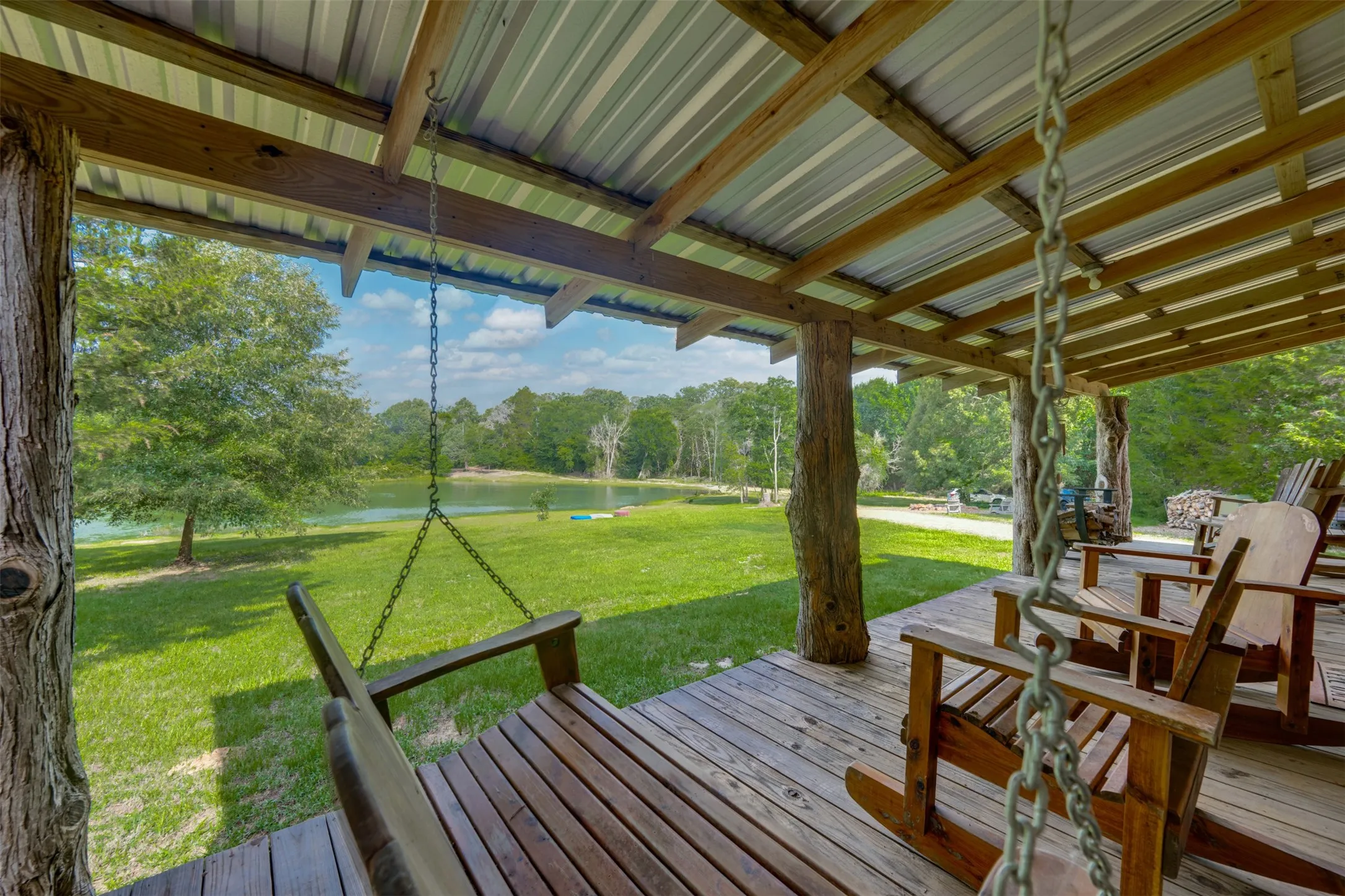 Farm For Sale in Anderson County , 5109 FM 860, Montalba, Texas 75853, 5 Bedroom, 3 Bathroom, Garage spaces, 0 Sqft, built in 2019, mls#21340231, Real Estate Agent in Montalba, Homes For Sale in Anderson county, Homes For Sale in Montalba, Realtor in Montalba Texas, Real Estate Brokerage Independent Realty Texas, Luminita Cordes Realtor