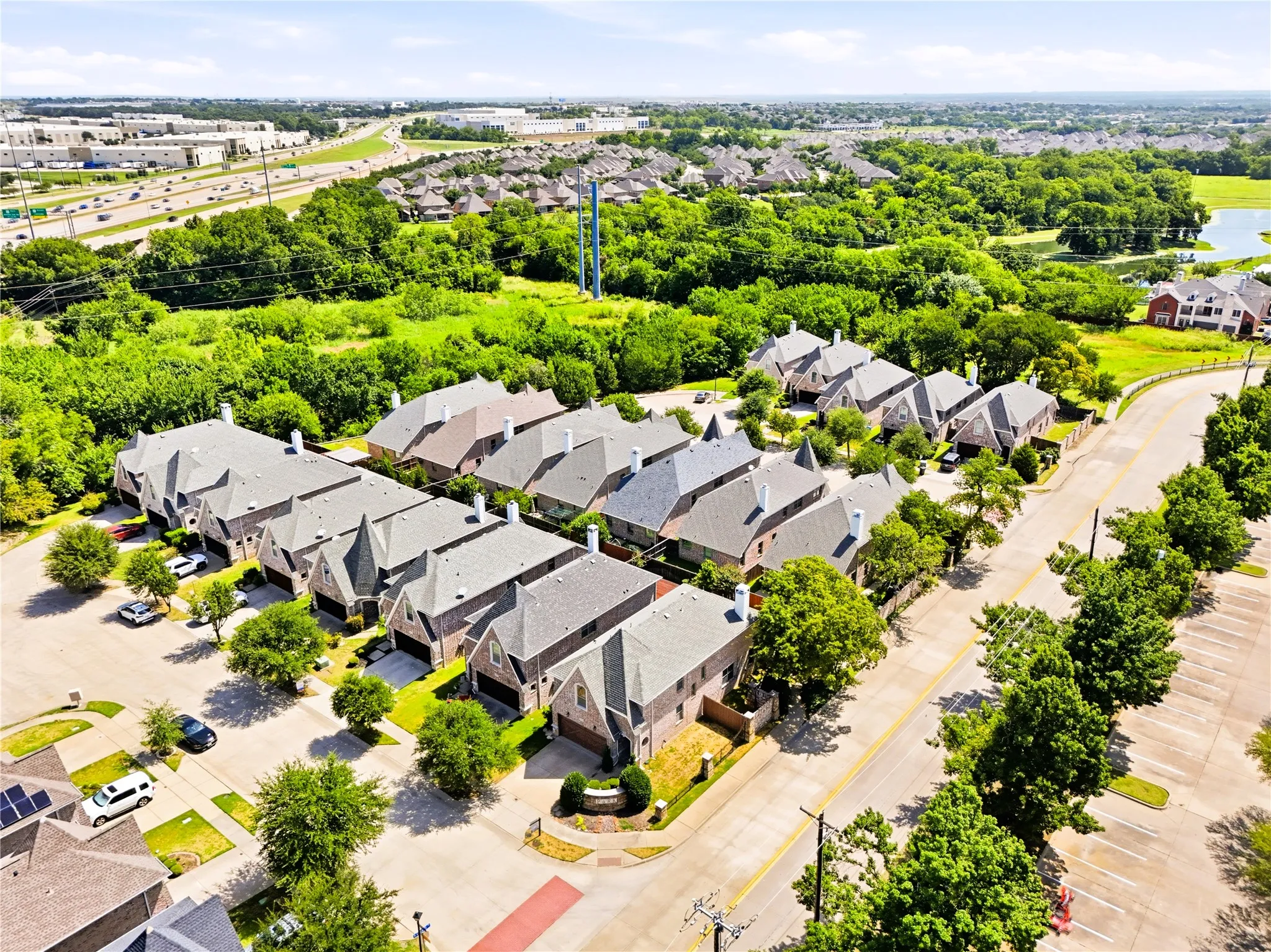 Single Family Residence For Sale in Dallas County , 704 Davinci Court, Coppell, Texas 75019, 4 Bedroom, 3 Bathroom, 2 Garage spaces, 2,572 Sqft, built in 2013, mls#21338250, Real Estate Agent in Coppell, Homes For Sale in Dallas county, Homes For Sale in Coppell, Realtor in Coppell Texas, Real Estate Brokerage Independent Realty Texas, Luminita Cordes Realtor