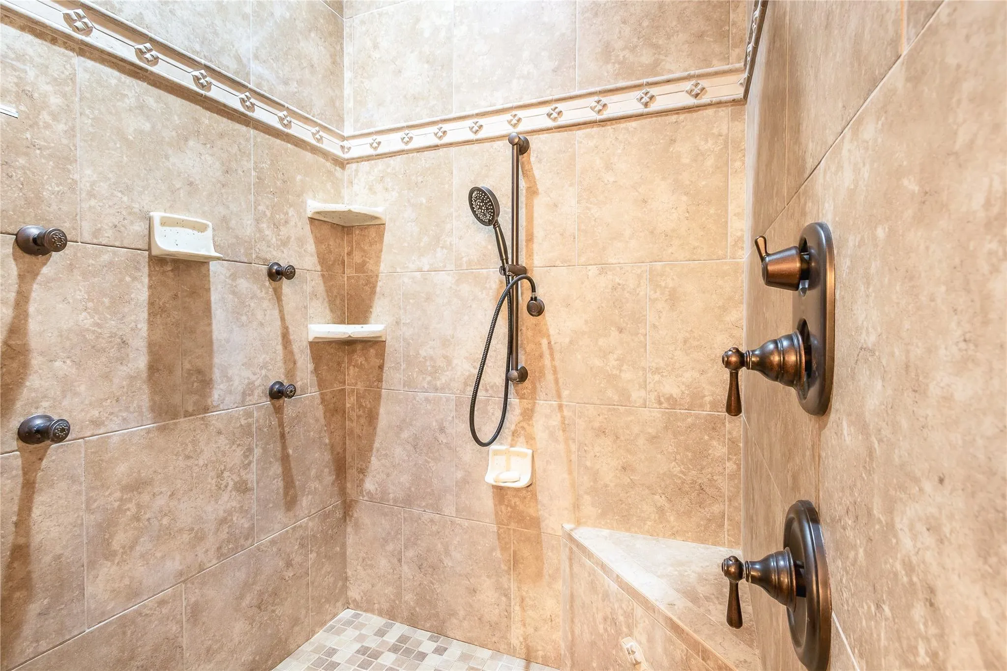 Farm For Sale in Burnet County , 800 Quarter Horse Circle, Kingsland, Texas 78639, 3 Bedroom, 2 Bathroom, Garage spaces, 2,240 Sqft, built in 2014, mls#21340815, Real Estate Agent in Kingsland, Homes For Sale in Burnet county, Homes For Sale in Kingsland, Realtor in Kingsland Texas, Real Estate Brokerage Independent Realty Texas, Luminita Cordes Realtor