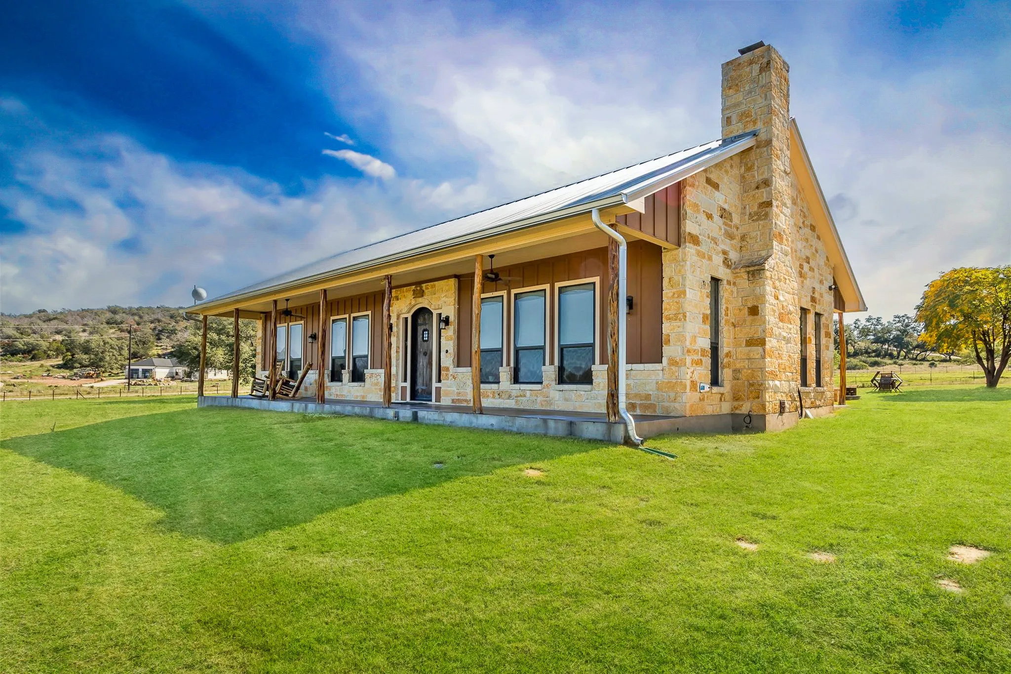 Farm For Sale in Burnet County , 800 Quarter Horse Circle, Kingsland, Texas 78639, 3 Bedroom, 2 Bathroom, Garage spaces, 2,240 Sqft, built in 2014, mls#21340815, Real Estate Agent in Kingsland, Homes For Sale in Burnet county, Homes For Sale in Kingsland, Realtor in Kingsland Texas, Real Estate Brokerage Independent Realty Texas, Luminita Cordes Realtor