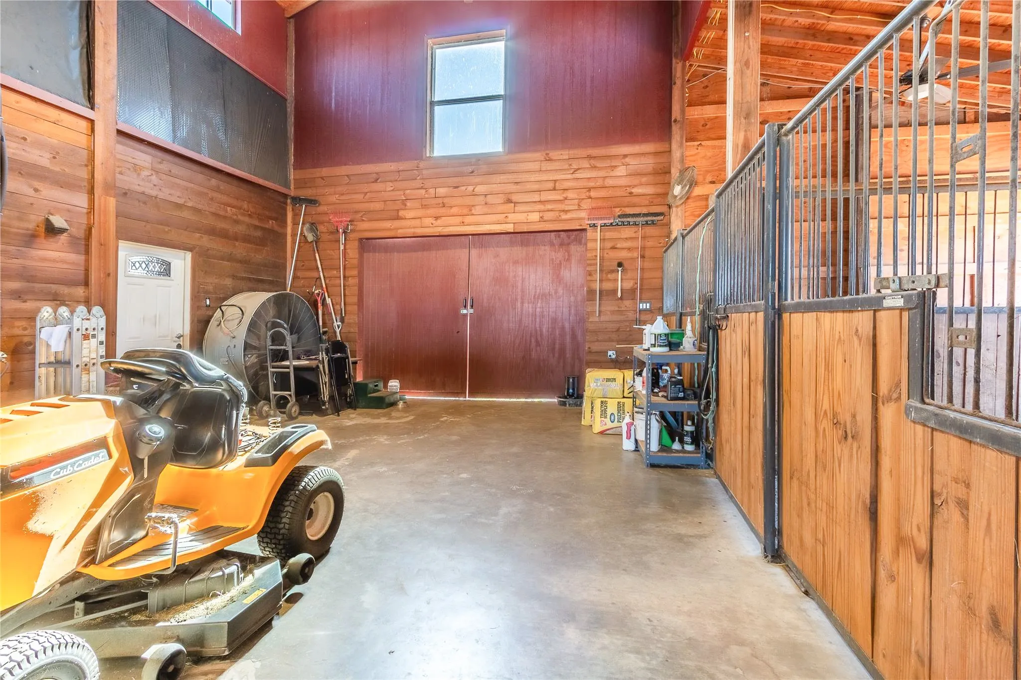 Farm For Sale in Burnet County , 800 Quarter Horse Circle, Kingsland, Texas 78639, 3 Bedroom, 2 Bathroom, Garage spaces, 2,240 Sqft, built in 2014, mls#21340815, Real Estate Agent in Kingsland, Homes For Sale in Burnet county, Homes For Sale in Kingsland, Realtor in Kingsland Texas, Real Estate Brokerage Independent Realty Texas, Luminita Cordes Realtor