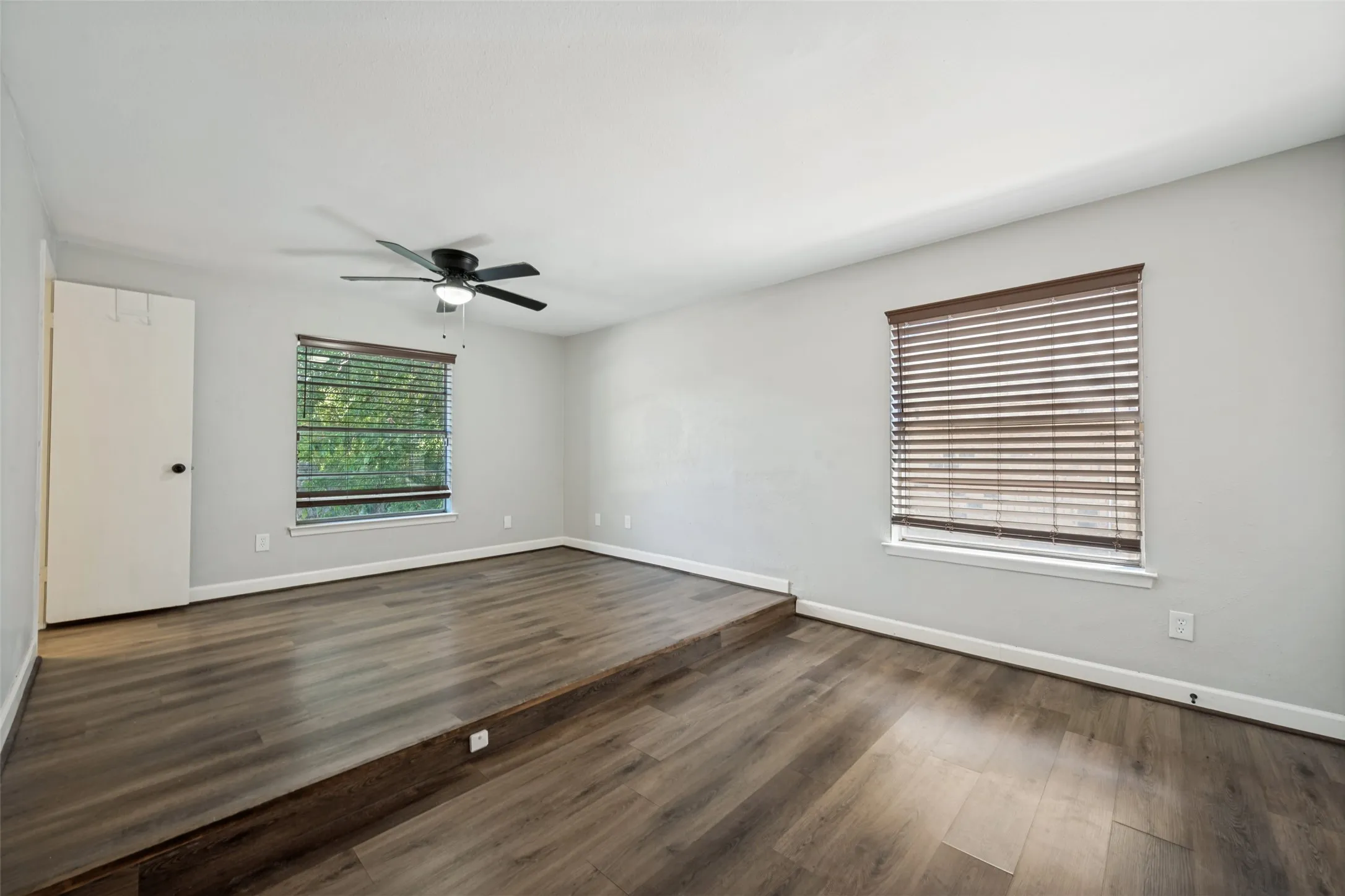 Single Family Residence For Rent in Tarrant County , 7501 Bermejo Road, Fort Worth, Texas 76112, 3 Bedroom, 2 Bathroom, 2 Garage spaces, 1,367 Sqft, built in 1974, mls#21340817, Real Estate Agent in Fort Worth, Homes For Rent in Tarrant county, Homes For Rent in Fort Worth, Realtor in Fort Worth Texas, Real Estate Brokerage Independent Realty Texas, Luminita Cordes Realtor