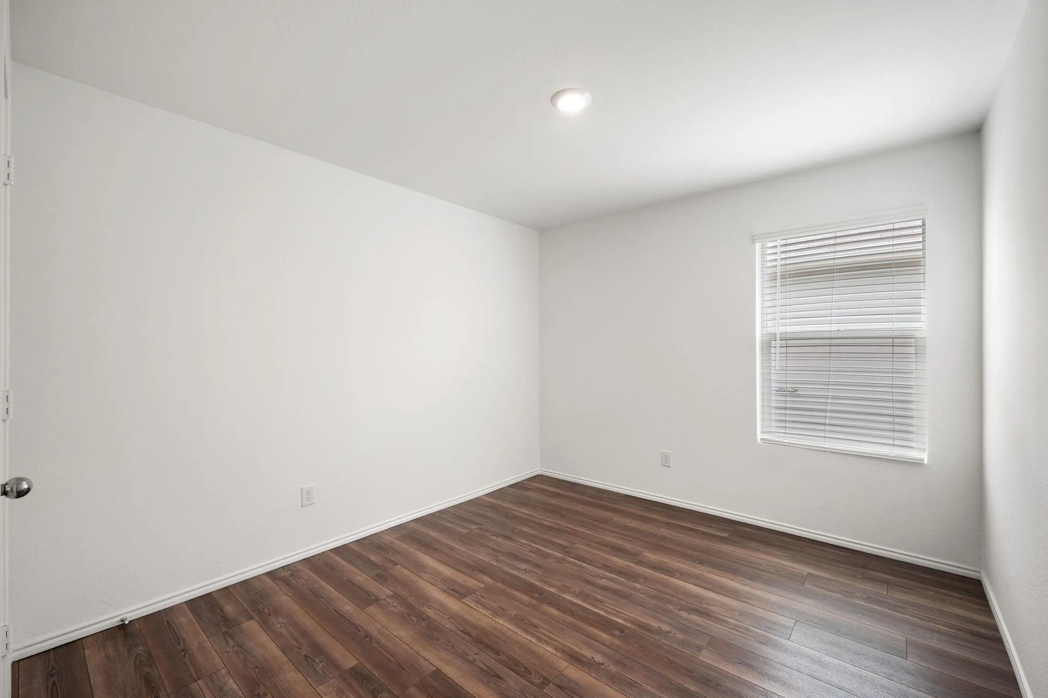 Single Family Residence For Rent in Collin County , 7509 Gray Wolf Lane, Mc Kinney, Texas 75071, 3 Bedroom, 2 Bathroom, 2 Garage spaces, 1,407 Sqft, built in 2021, mls#21340835, Real Estate Agent in Mc Kinney, Homes For Rent in Collin county, Homes For Rent in Mc Kinney, Realtor in Mc Kinney Texas, Real Estate Brokerage Independent Realty Texas, Luminita Cordes Realtor