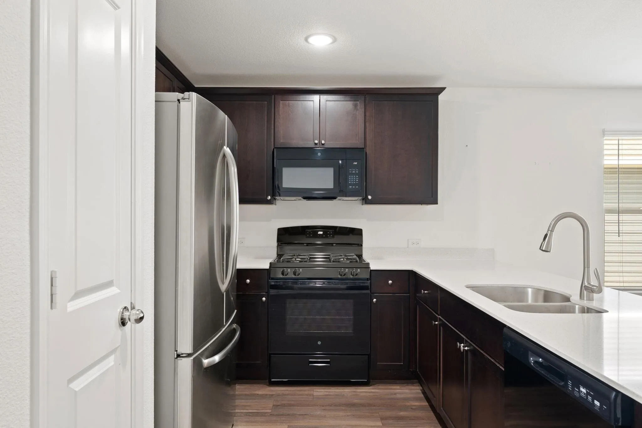 Single Family Residence For Rent in Collin County , 7509 Gray Wolf Lane, Mc Kinney, Texas 75071, 3 Bedroom, 2 Bathroom, 2 Garage spaces, 1,407 Sqft, built in 2021, mls#21340835, Real Estate Agent in Mc Kinney, Homes For Rent in Collin county, Homes For Rent in Mc Kinney, Realtor in Mc Kinney Texas, Real Estate Brokerage Independent Realty Texas, Luminita Cordes Realtor