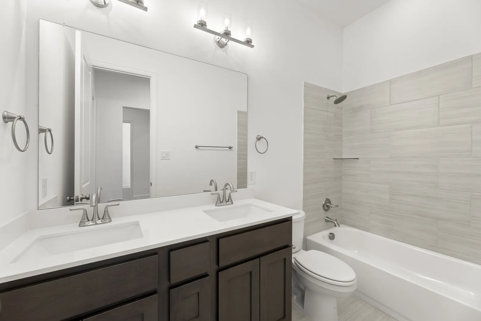 Single Family Residence For Sale in Rockwall County , 2201 Wickersham Road, Rockwall, Texas 75087, 4 Bedroom, 3 Bathroom, 2 Garage spaces, 2,837 Sqft, built in 2026, mls#21340825, Real Estate Agent in Rockwall, Homes For Sale in Rockwall county, Homes For Sale in Rockwall, Realtor in Rockwall Texas, Real Estate Brokerage Independent Realty Texas, Luminita Cordes Realtor
