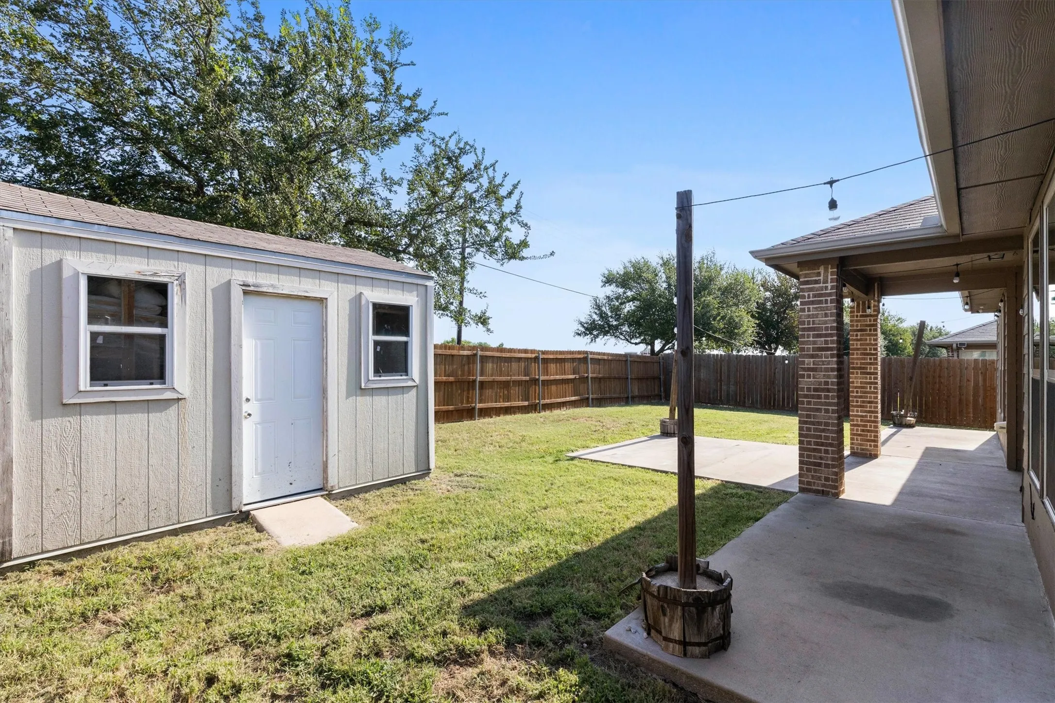 Single Family Residence For Sale in Collin County , 502 Fountain View Lane, Josephine, Texas 75173, 4 Bedroom, 3 Bathroom, 2 Garage spaces, 2,255 Sqft, built in 2013, mls#21339379, Real Estate Agent in Josephine, Homes For Sale in Collin county, Homes For Sale in Josephine, Realtor in Josephine Texas, Real Estate Brokerage Independent Realty Texas, Luminita Cordes Realtor