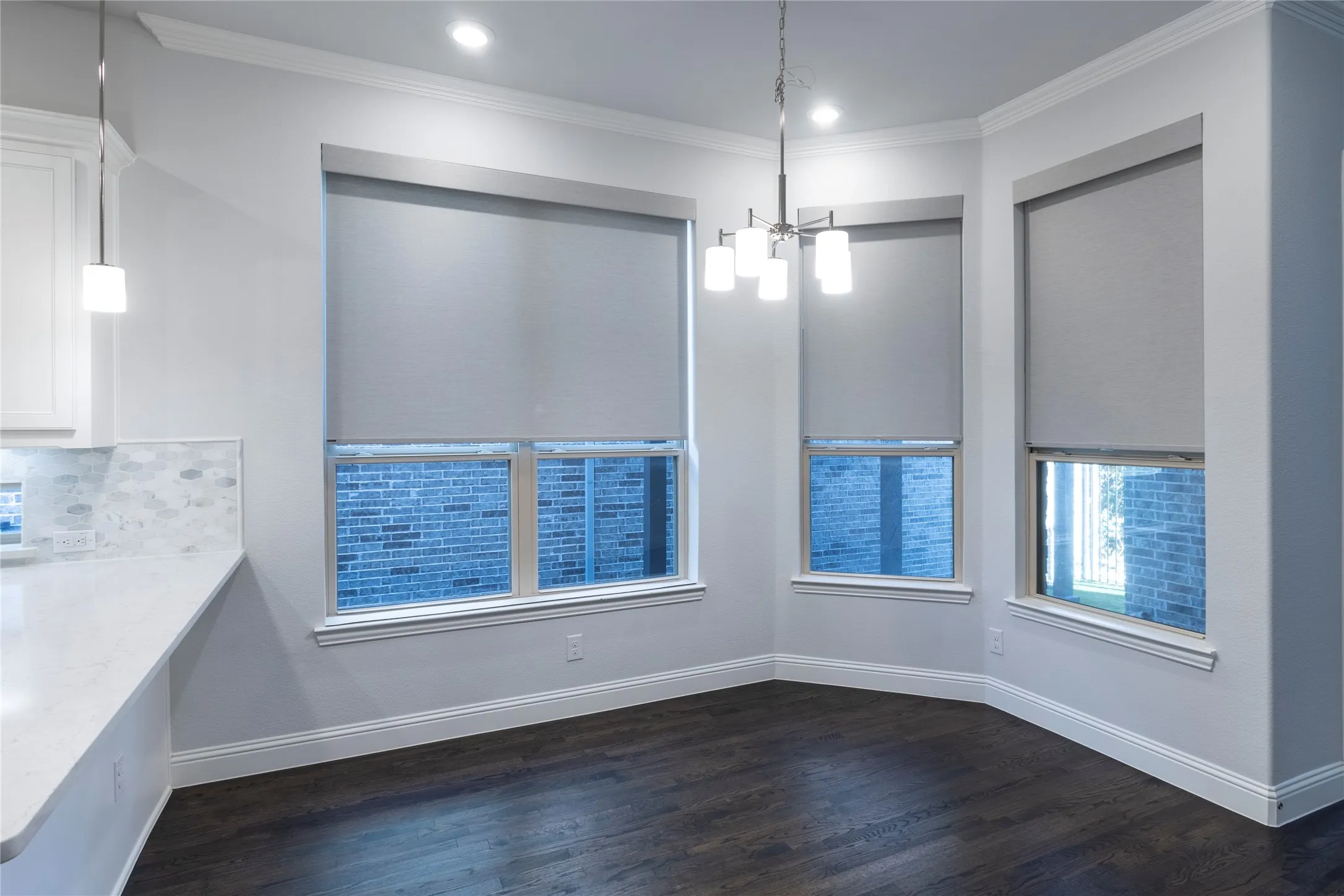 Single Family Residence For Sale in Dallas County , 2455 Cathedral Drive, Richardson, Texas 75080, 3 Bedroom, 3 Bathroom, 2 Garage spaces, 2,511 Sqft, built in 2017, mls#21339996, Real Estate Agent in Richardson, Homes For Sale in Dallas county, Homes For Sale in Richardson, Realtor in Richardson Texas, Real Estate Brokerage Independent Realty Texas, Luminita Cordes Realtor