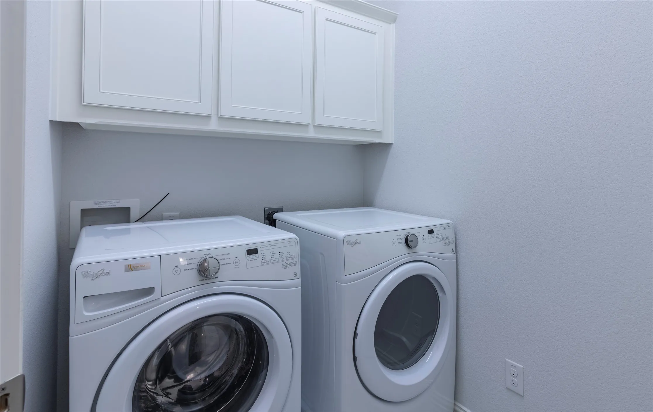 Single Family Residence For Sale in Dallas County , 2455 Cathedral Drive, Richardson, Texas 75080, 3 Bedroom, 3 Bathroom, 2 Garage spaces, 2,511 Sqft, built in 2017, mls#21339996, Real Estate Agent in Richardson, Homes For Sale in Dallas county, Homes For Sale in Richardson, Realtor in Richardson Texas, Real Estate Brokerage Independent Realty Texas, Luminita Cordes Realtor