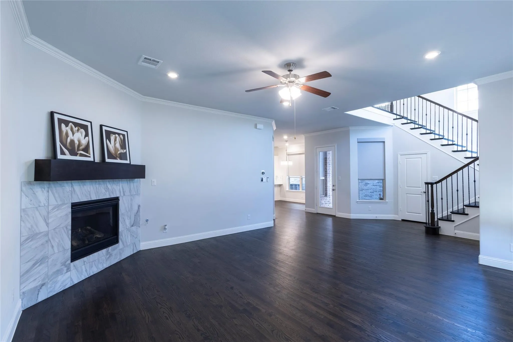 Single Family Residence For Sale in Dallas County , 2455 Cathedral Drive, Richardson, Texas 75080, 3 Bedroom, 3 Bathroom, 2 Garage spaces, 2,511 Sqft, built in 2017, mls#21339996, Real Estate Agent in Richardson, Homes For Sale in Dallas county, Homes For Sale in Richardson, Realtor in Richardson Texas, Real Estate Brokerage Independent Realty Texas, Luminita Cordes Realtor