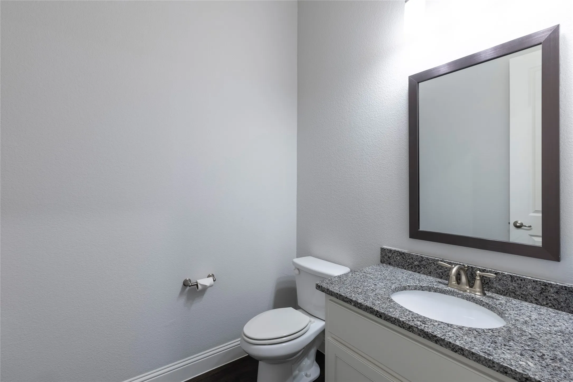 Single Family Residence For Sale in Dallas County , 2455 Cathedral Drive, Richardson, Texas 75080, 3 Bedroom, 3 Bathroom, 2 Garage spaces, 2,511 Sqft, built in 2017, mls#21339996, Real Estate Agent in Richardson, Homes For Sale in Dallas county, Homes For Sale in Richardson, Realtor in Richardson Texas, Real Estate Brokerage Independent Realty Texas, Luminita Cordes Realtor