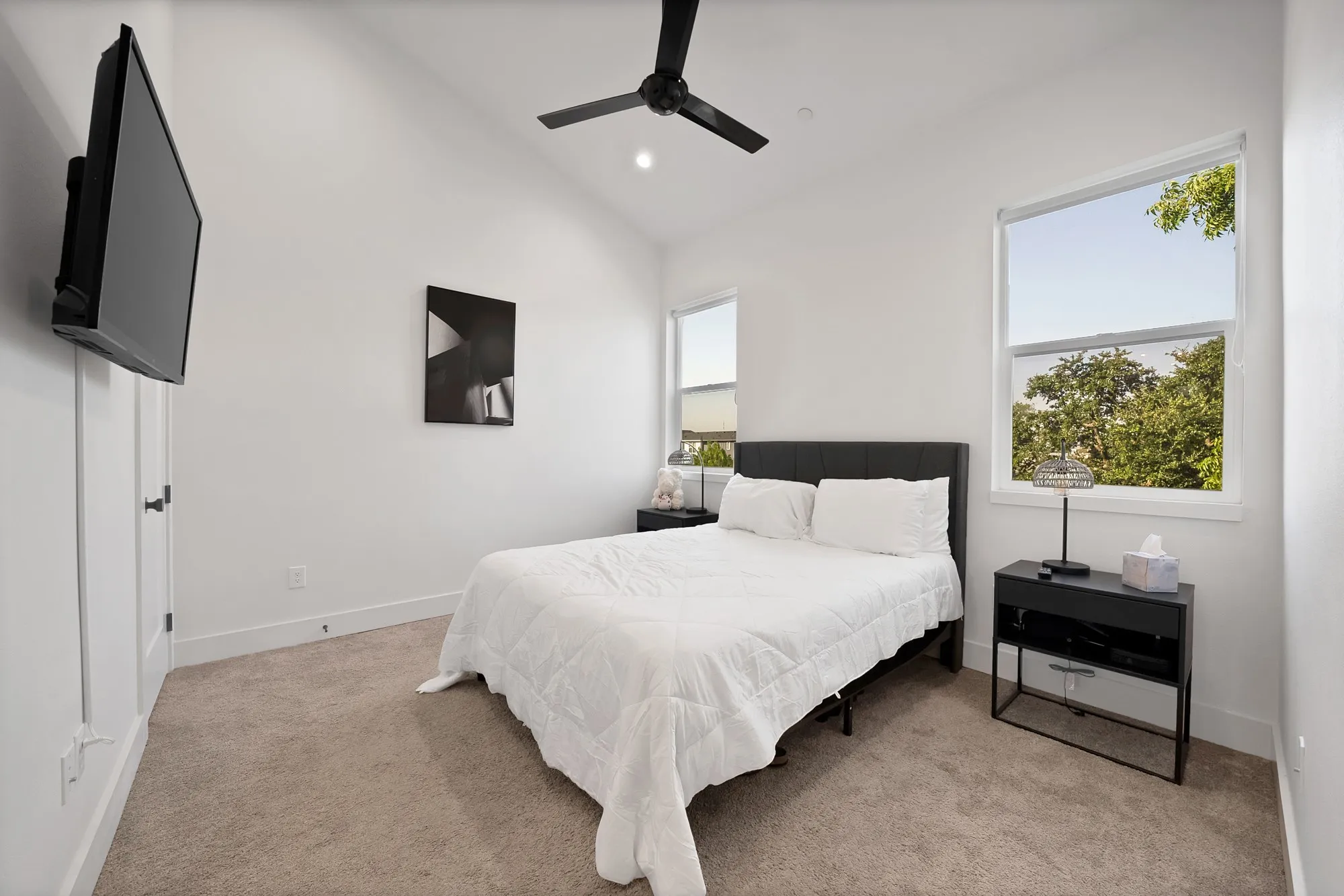 Condominium For Rent in Dallas County , 2139 Mail Avenue 102, Dallas, Texas 75235, 2 Bedroom, 3 Bathroom, 2 Garage spaces, 1,512 Sqft, built in 2021, mls#21340851, Real Estate Agent in Dallas, Homes For Rent in Dallas county, Homes For Rent in Dallas, Realtor in Dallas Texas, Real Estate Brokerage Independent Realty Texas, Luminita Cordes Realtor